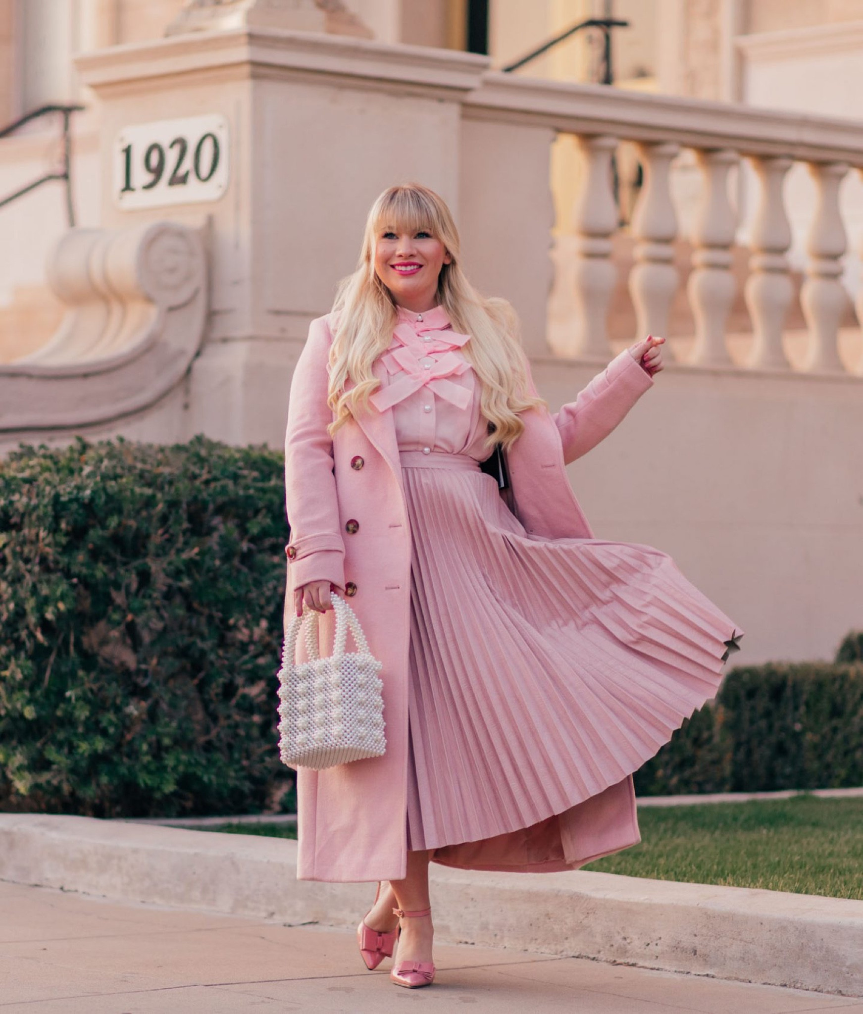 Pink Feminine Valentine’s Day outfit idea 

#LTKstyletip #LTKunder100 #LTKFind