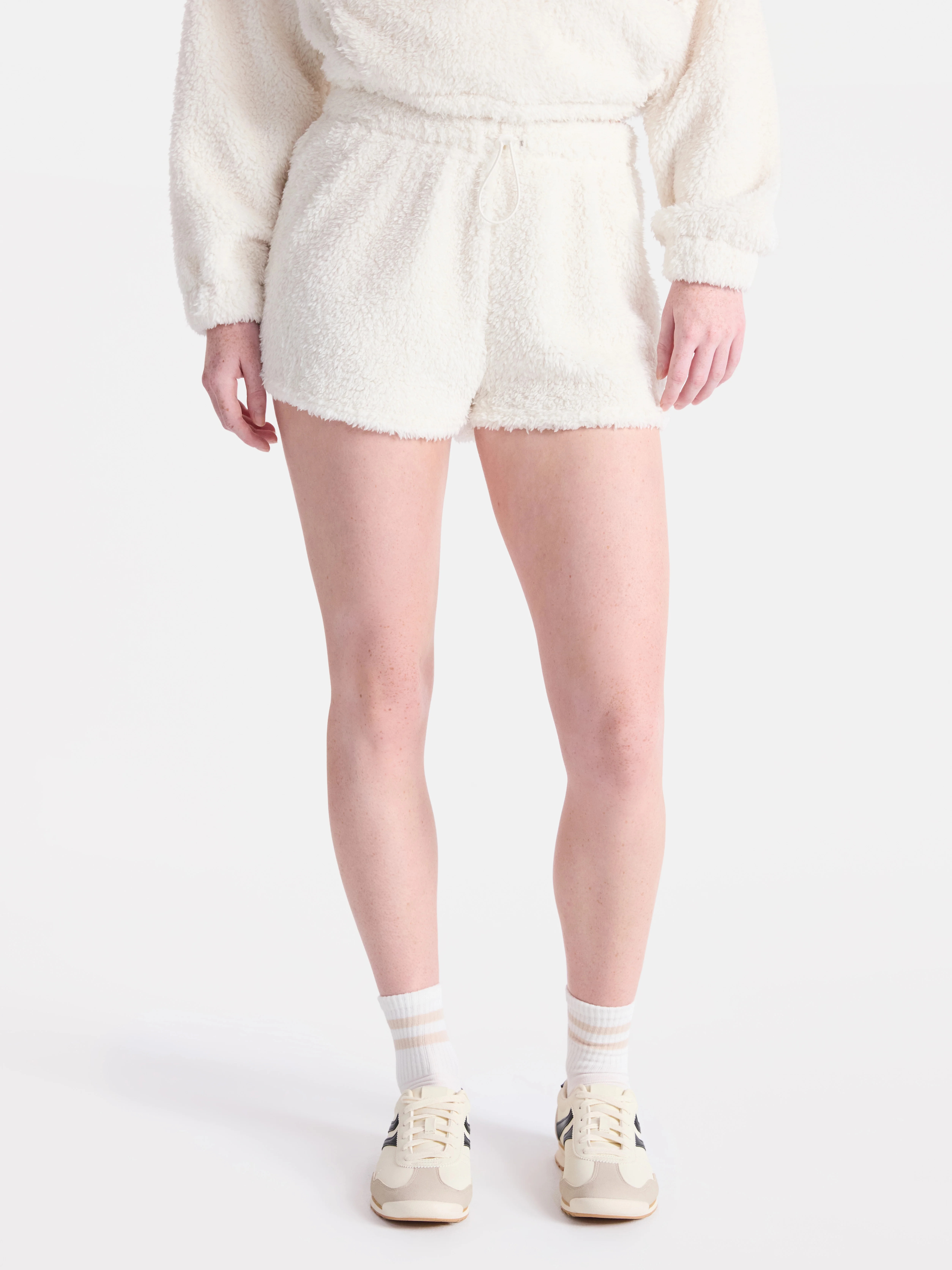 No Boundaries Plush Bungee Cord Shorts, Women's - Walmart.com | Walmart (US)