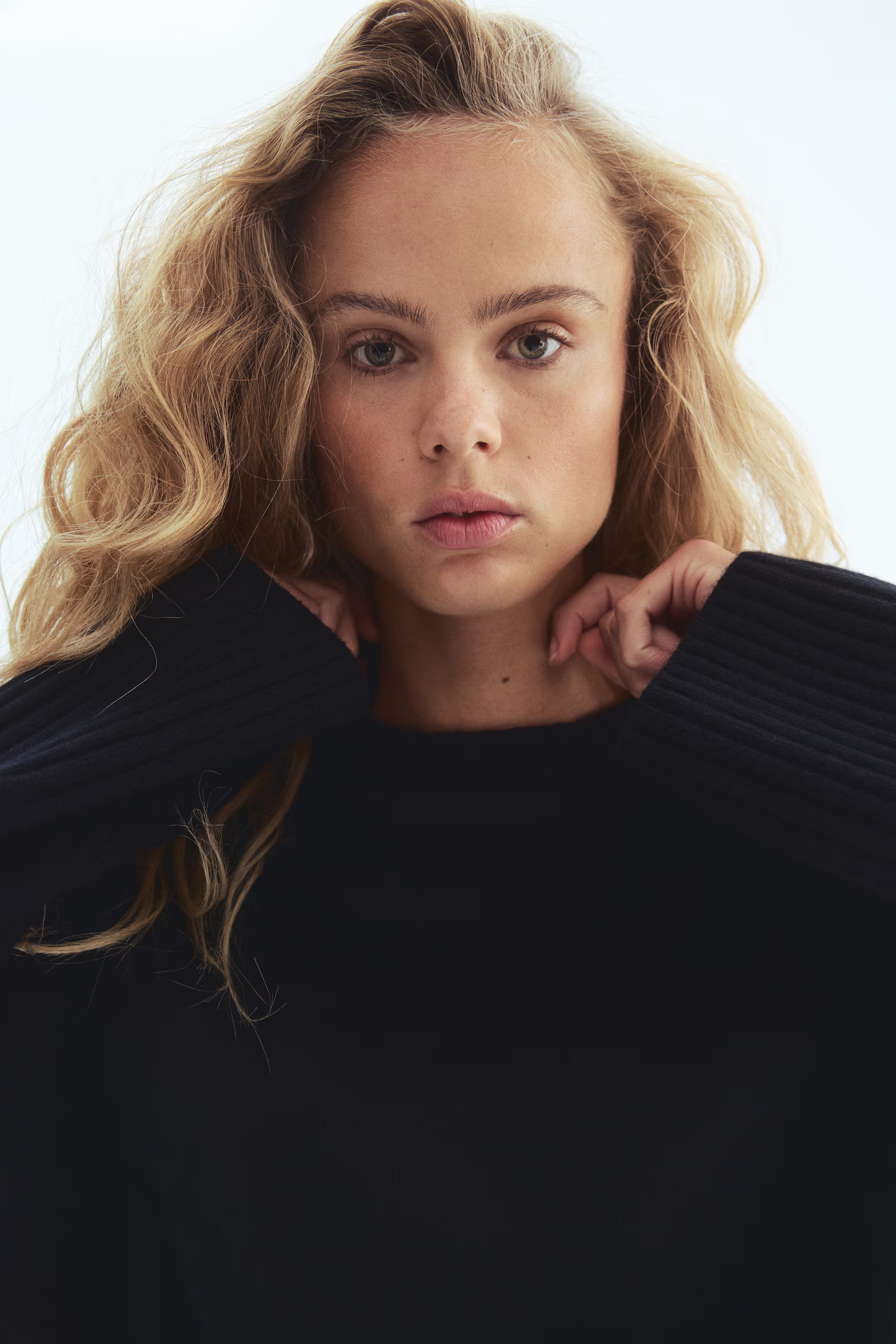 Cashmere-blend jumper | H&M (UK, MY, IN, SG, PH, TW, HK)