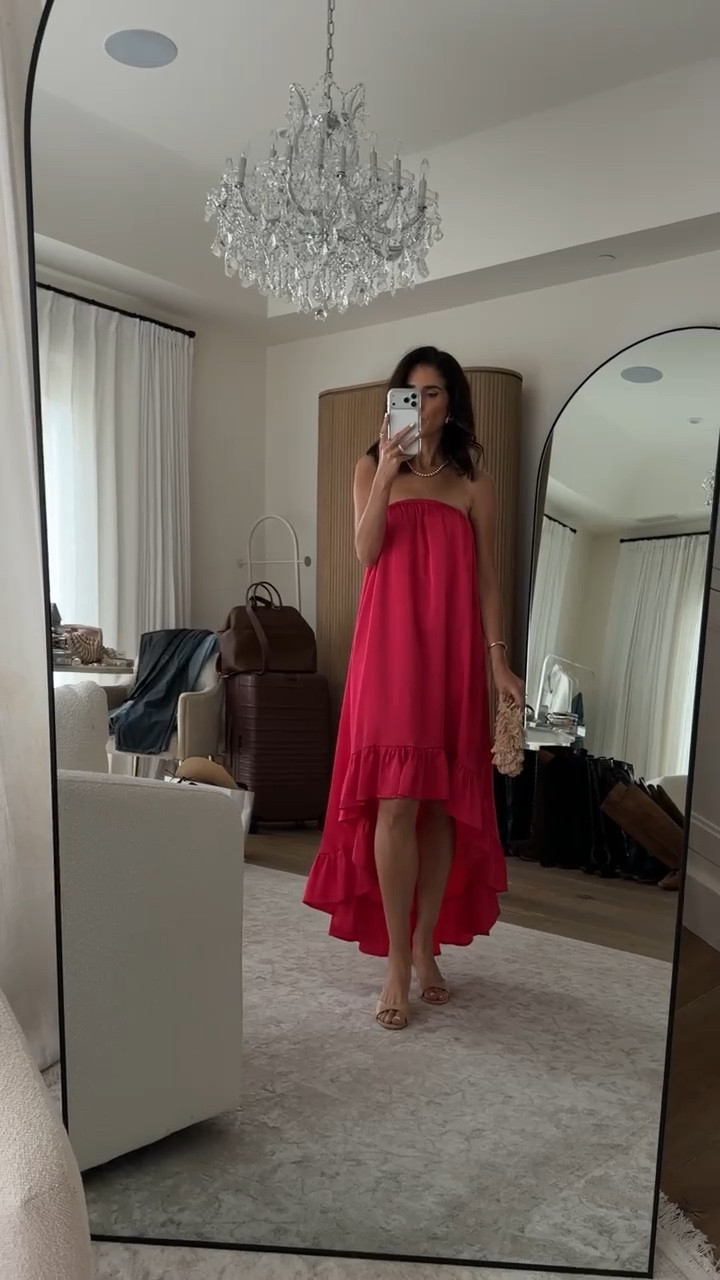 This is definitely a shock to my wardrobe but I absolutely love the pop of color especially for vacation. I’m just shy of 5-7” wearing the size small #stylinbyaylin #amazondress 

#LTKootd #LTKBeauty #LTKTravel