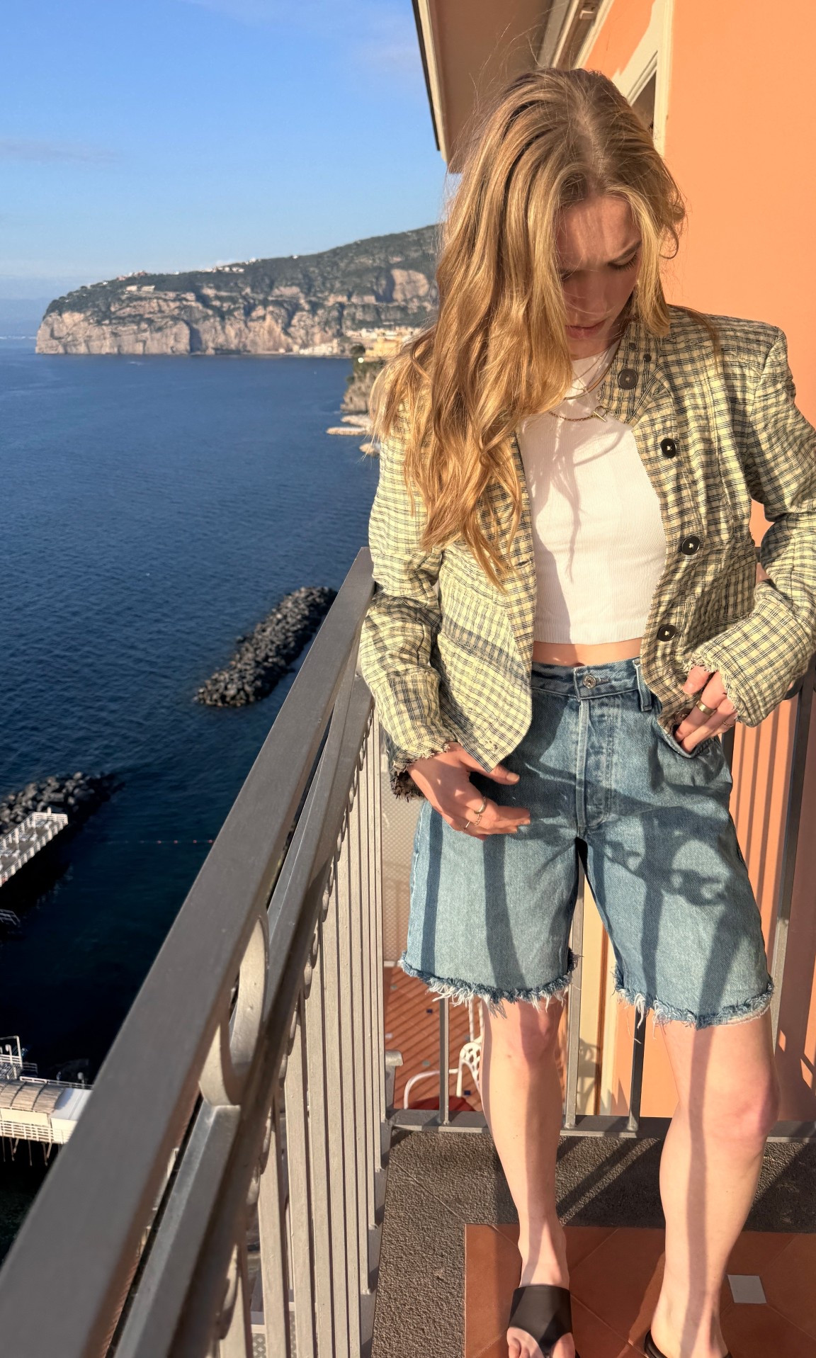 Italy outfit tip to not look like a tourist: dress NORMAL. Nothing screams American like a long lemon flowy skirt. 🙊 

#LTKdayinmylife #LTKootd #LTKTravel