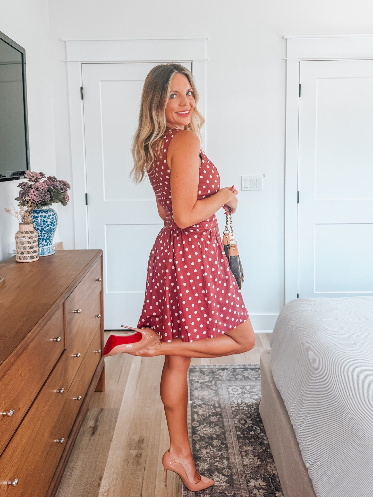 Polka dot dress from @abercrombie 💕

Size: Small

#abercrombie #abercrombiefinds #fallfashion #fallstyle

#LTKgrwm #LTKootd #LTKdayinmylife