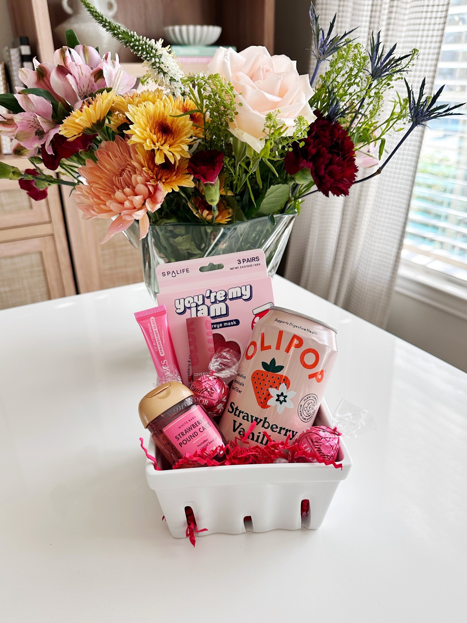 🍓 a berry sweet valentine’s idea

I put together this strawberry-themed basket with all the cutest little finds and it turned out even sweeter than I imagined. Perfect for teachers, girlfriends, or daughters who love fun + thoughtful gifts.

#LTKBeauty #LTKmomlife #LTKdayinmylife