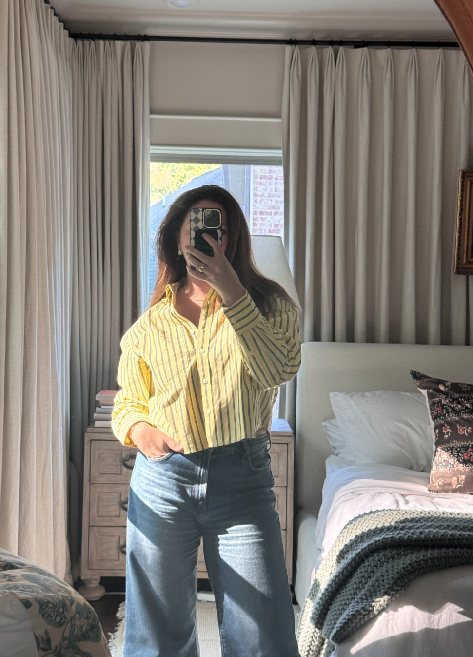 This yellow is SO gorgeous for fall! 

fall l fall outfit l button up  

 