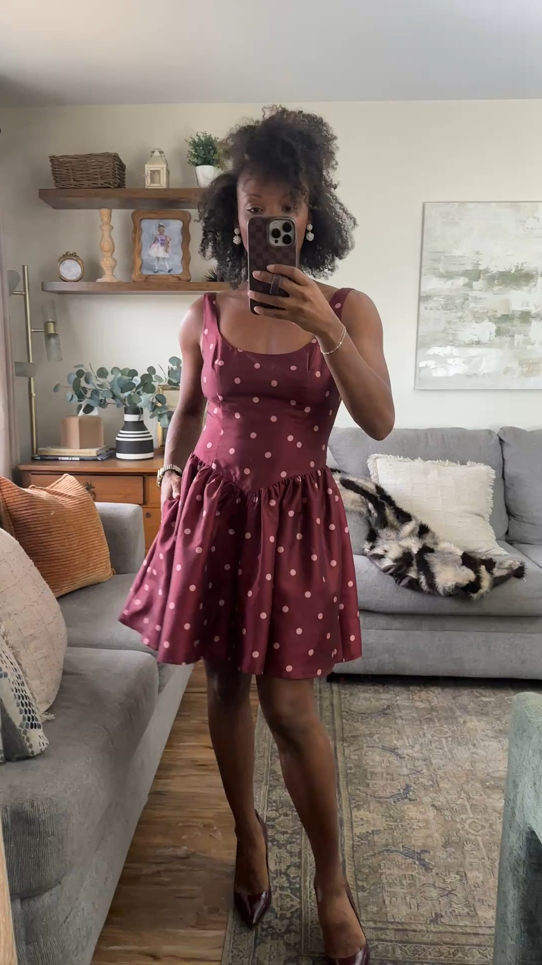 Holiday or special occasion dress

Comes in numerical sizing and I’m wearing a size 0.  Runs true to size 

#LTKootd #LTKHoliday #LTKgrwm