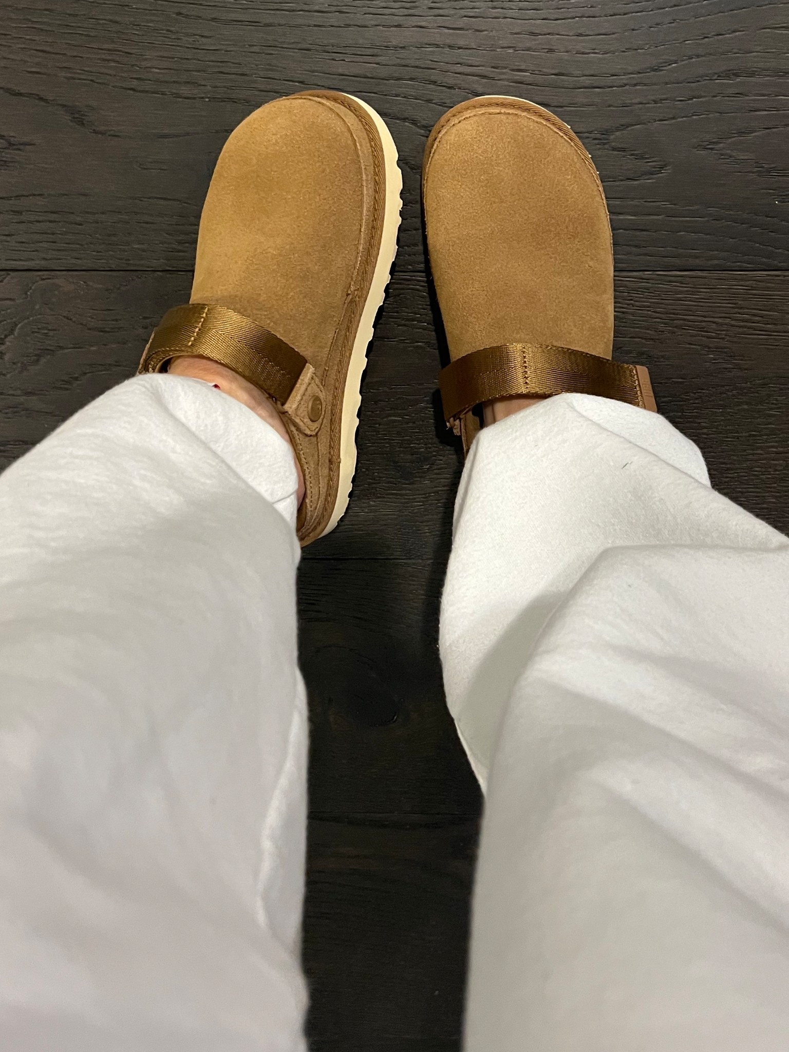 These new Ugg clogs are so good! Just a fun twist on the classic slipper - the strap can go like this or behind your heel! I’ve already worn them with jeans, leggings, and now sweatpants. Super versatile and cute with or without socks.

#LTKootd #LTKSaleAlert #LTKOver40