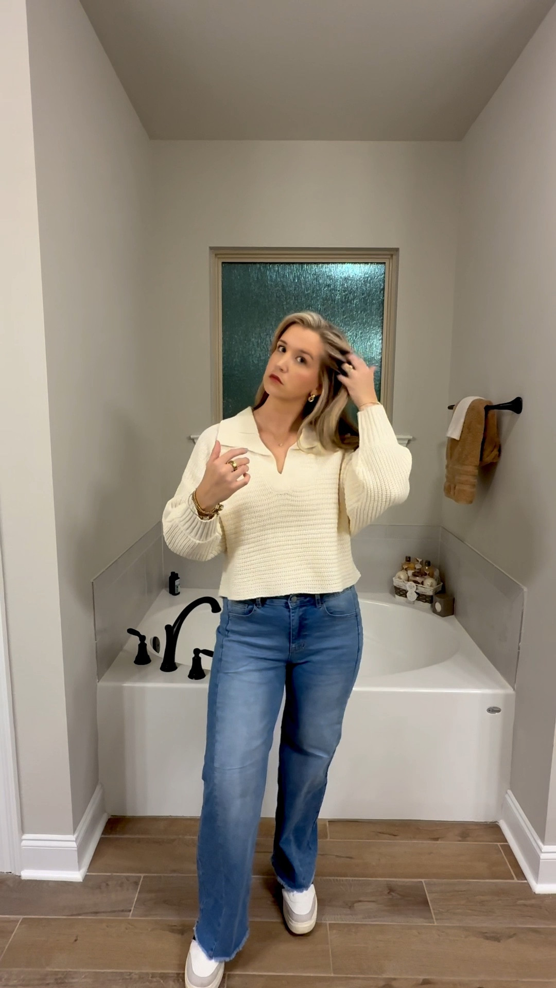 Easy little outfit for winter. It’s been a lot warmer here in south Alabama lately though🤪

Winter outfit | casual outfit | cold weather style | women’s sweater | cold weather 

#LTKgrwm #LTKootd #LTKSeasonal