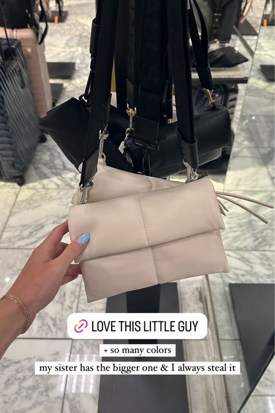 This bag is so cute & perfect for traveling! 