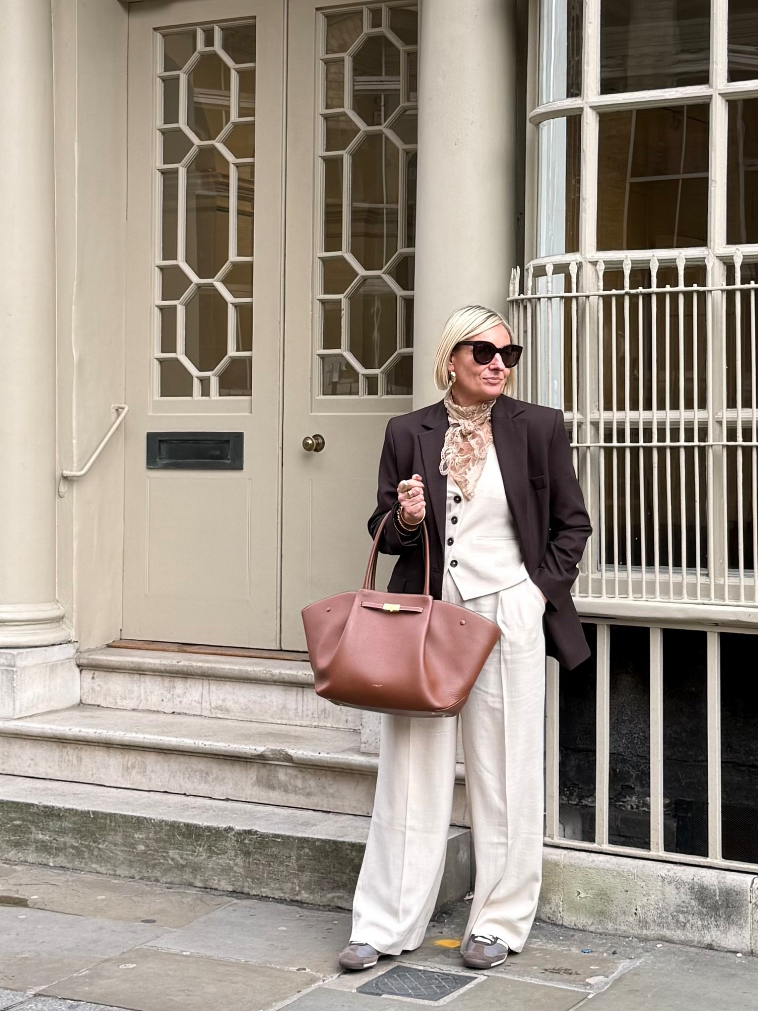 Linen look waistcoat & trousers
Brown blazer
Demellier New York bag

#LTKuk #LTKstyletip #LTKover50style