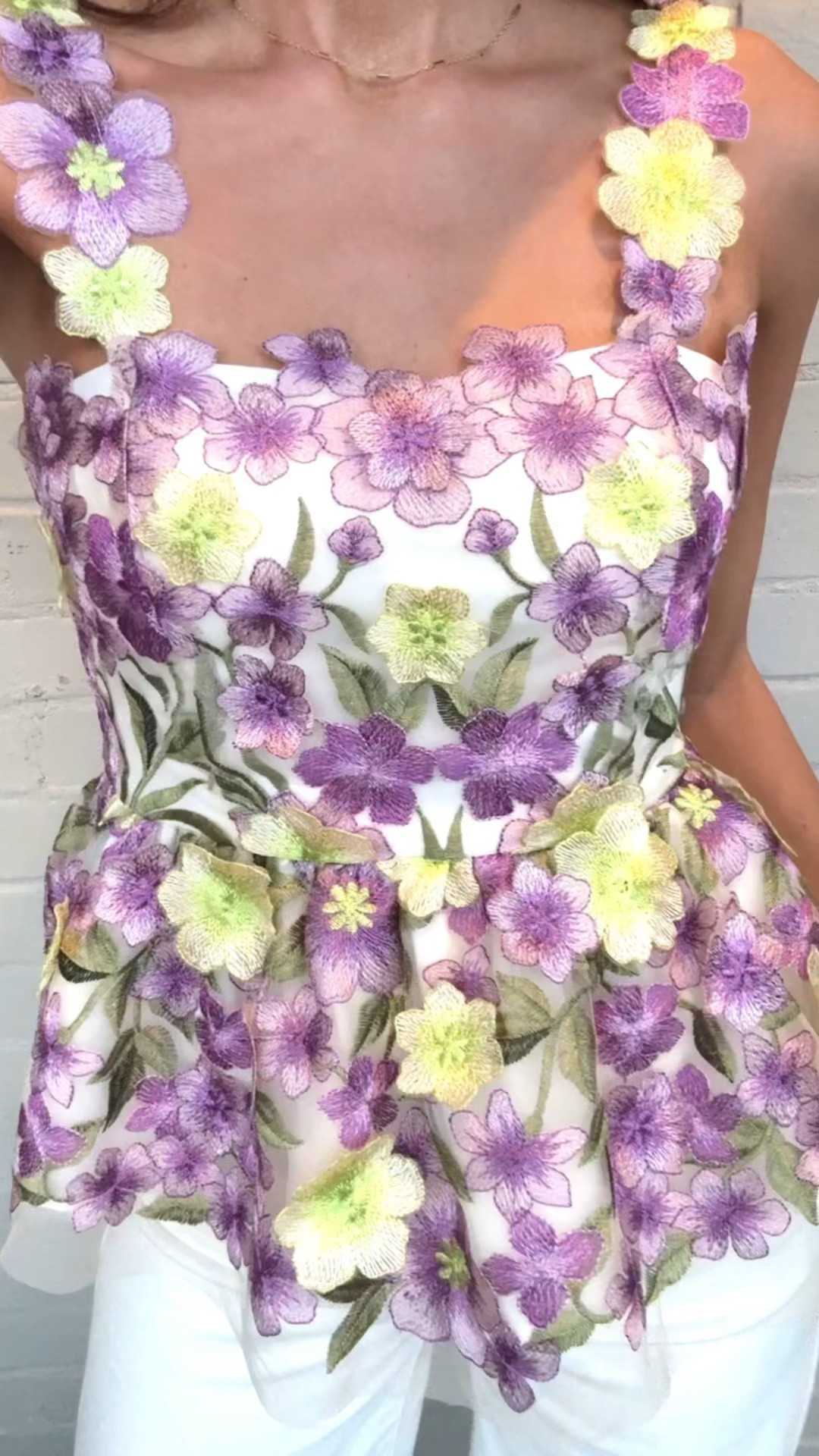 Bouquet making night!💐 #dillards #marchesa #giannibini #floraloutfit #springoutfit #easteroutfit