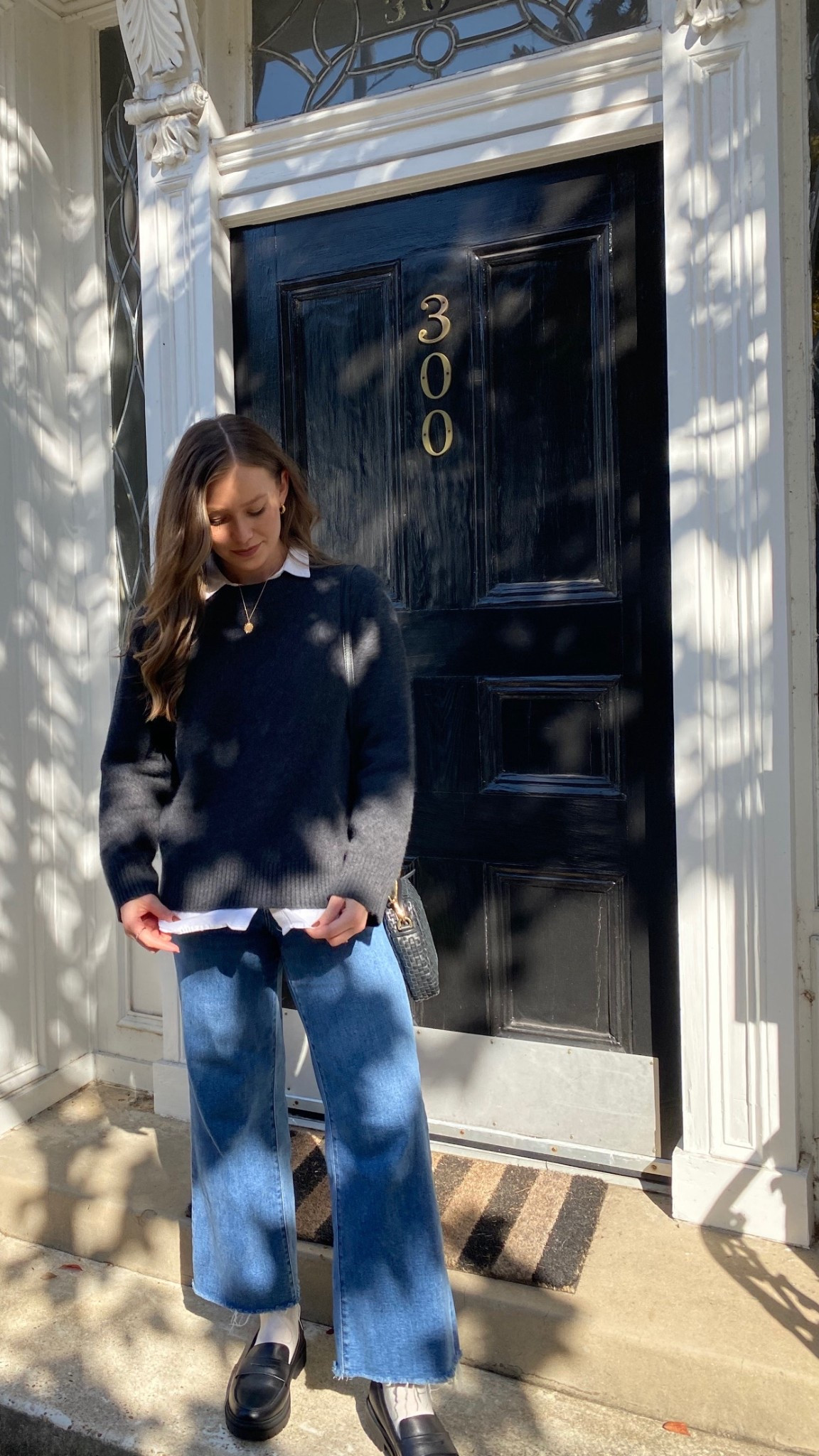 Autumn with @onequince 🍂 Currently loving allllll the brown hues, platform loafers and cozy cashmere layers. Forever impressed by the quality of literally everything from Quince.


#quincepartner #likeit fall fashion, winter fashion, black shoes, autumn style, ootd, autumn fashion, fall style, preppy, street wear, timeless, classic


#LTKStyleTip #LTKSaleAlert #LTKFindsUnder50