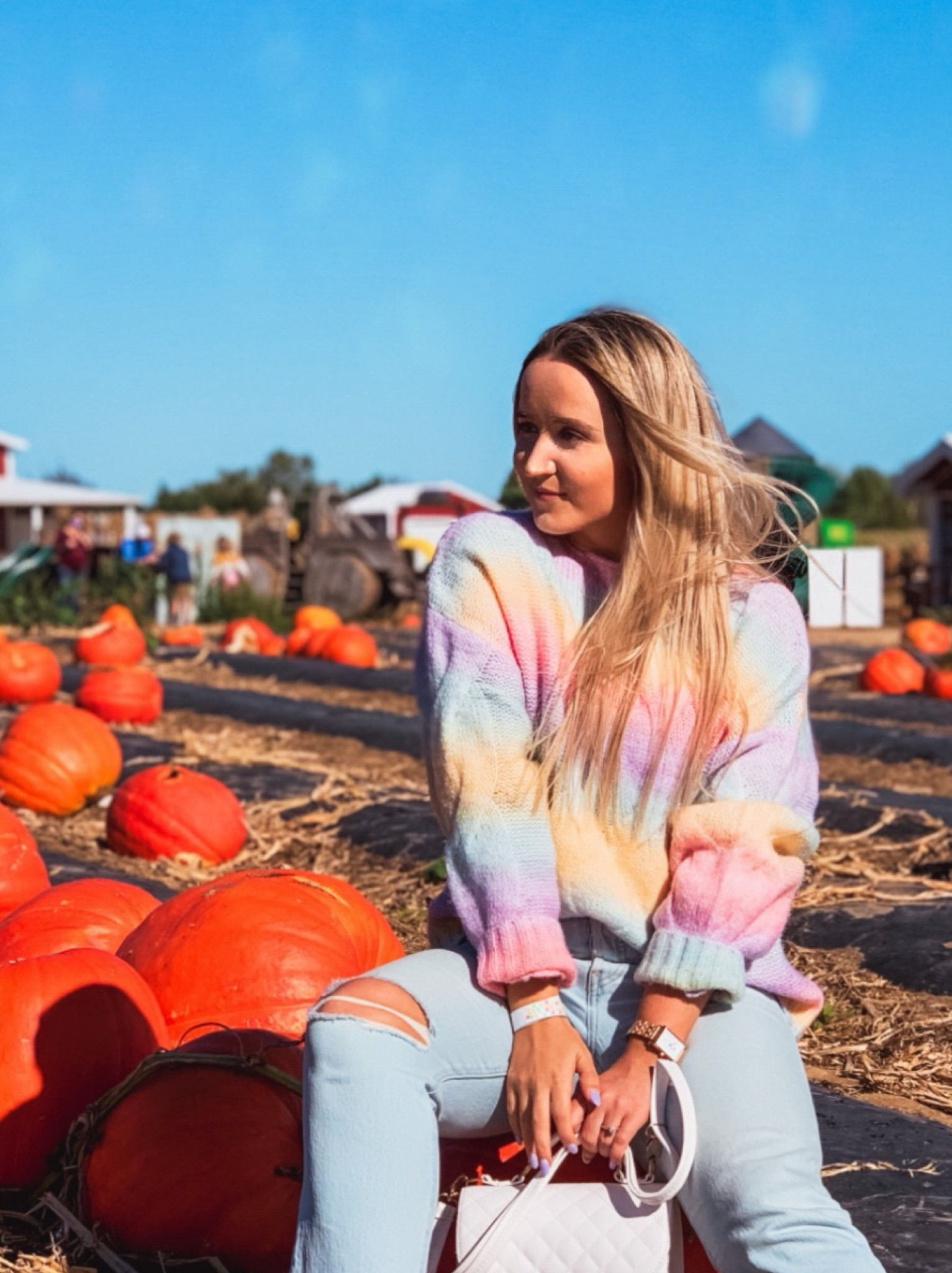 Todays mood🌈🌈
The happy boost I get from this pullover and bracelets 😊
#pullover #sweater #sweaterweather #rainbow #cozy #fall #falloutfit #denim #jeans 


#LTKSeasonal #LTKstyletip #LTKfindsunder50
