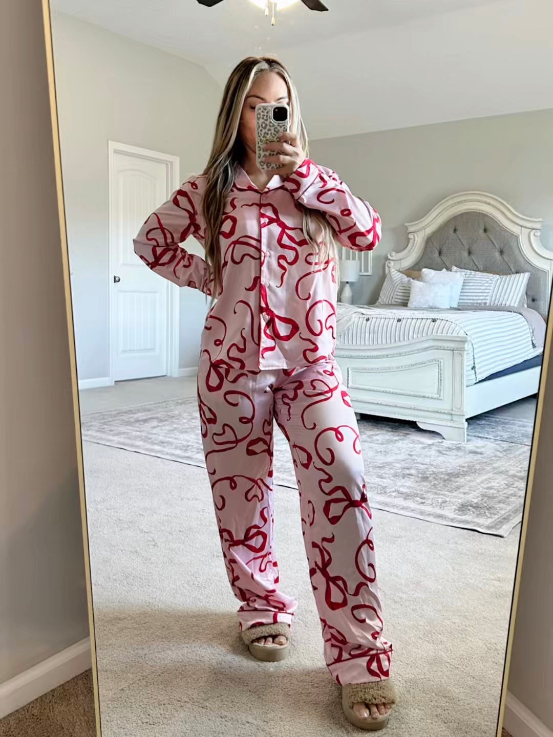 Silky Affordable Pajamas! These have pockets too and are perfect for the upcoming holidays 🎅🏼 For reference I’m 4’11” and 125 lbs wearing a size XS

#LTKPetite #LTKSeasonal #LTKFindsUnder50