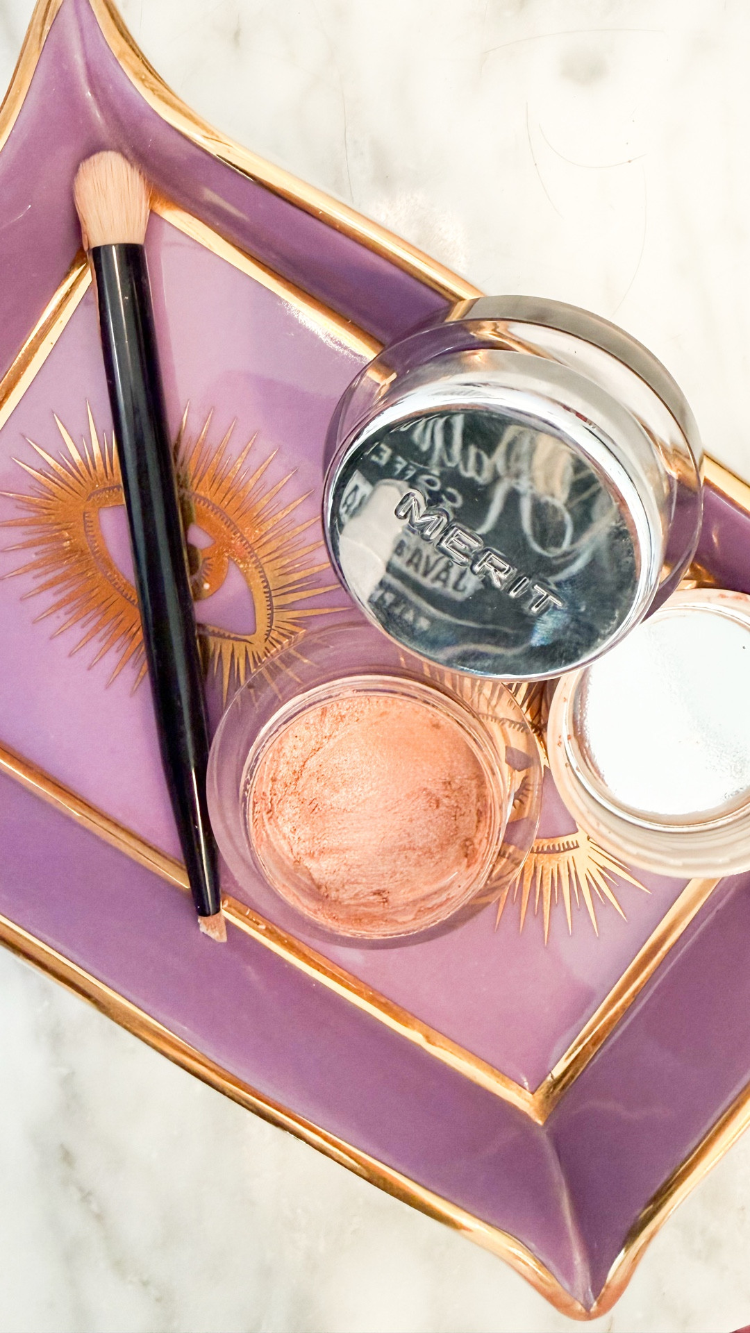 my fav eyeshadow fro merit • colors glacé and sartorial || 

#LTKBeauty #LTKgrwm #LTKOver40