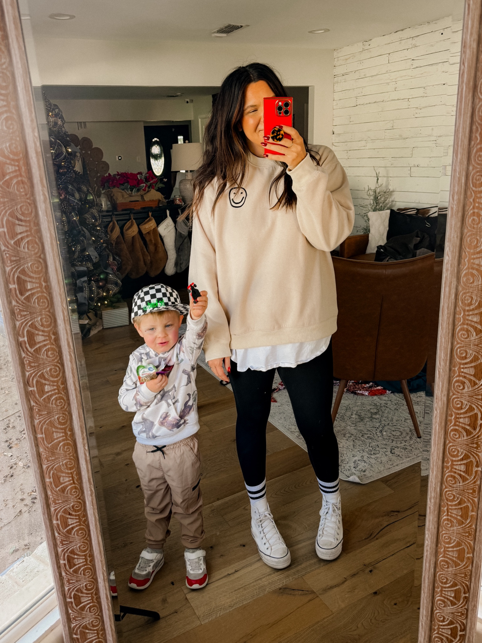 Sweatshirt: Large
Men’s tee: XXL
Leggings: Large
Sneakers: size down 1/2 size


#LTKstyletip #LTKfindsunder50