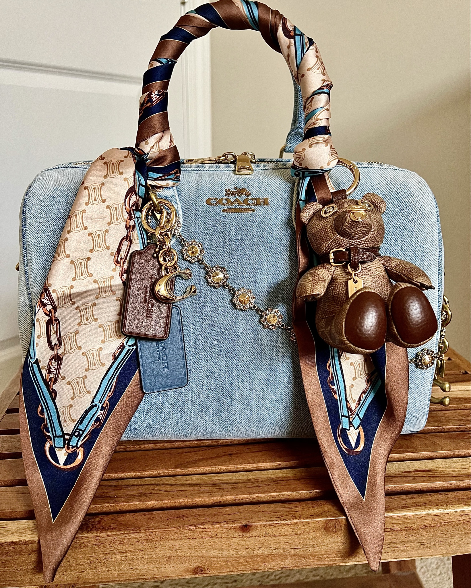 Linking all the cute charms and scarfs that I used to create these looks! 

#LTKSaleAlert #LTKmomlife #LTKgrwm