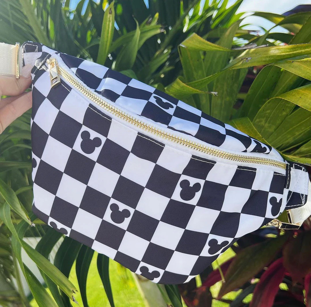 NEW!! JUMBO Black & White Checkered Fanny Pack/ Theme Park Bag/ Screen Print Mouse Cross Body/ Be... | Etsy (US)