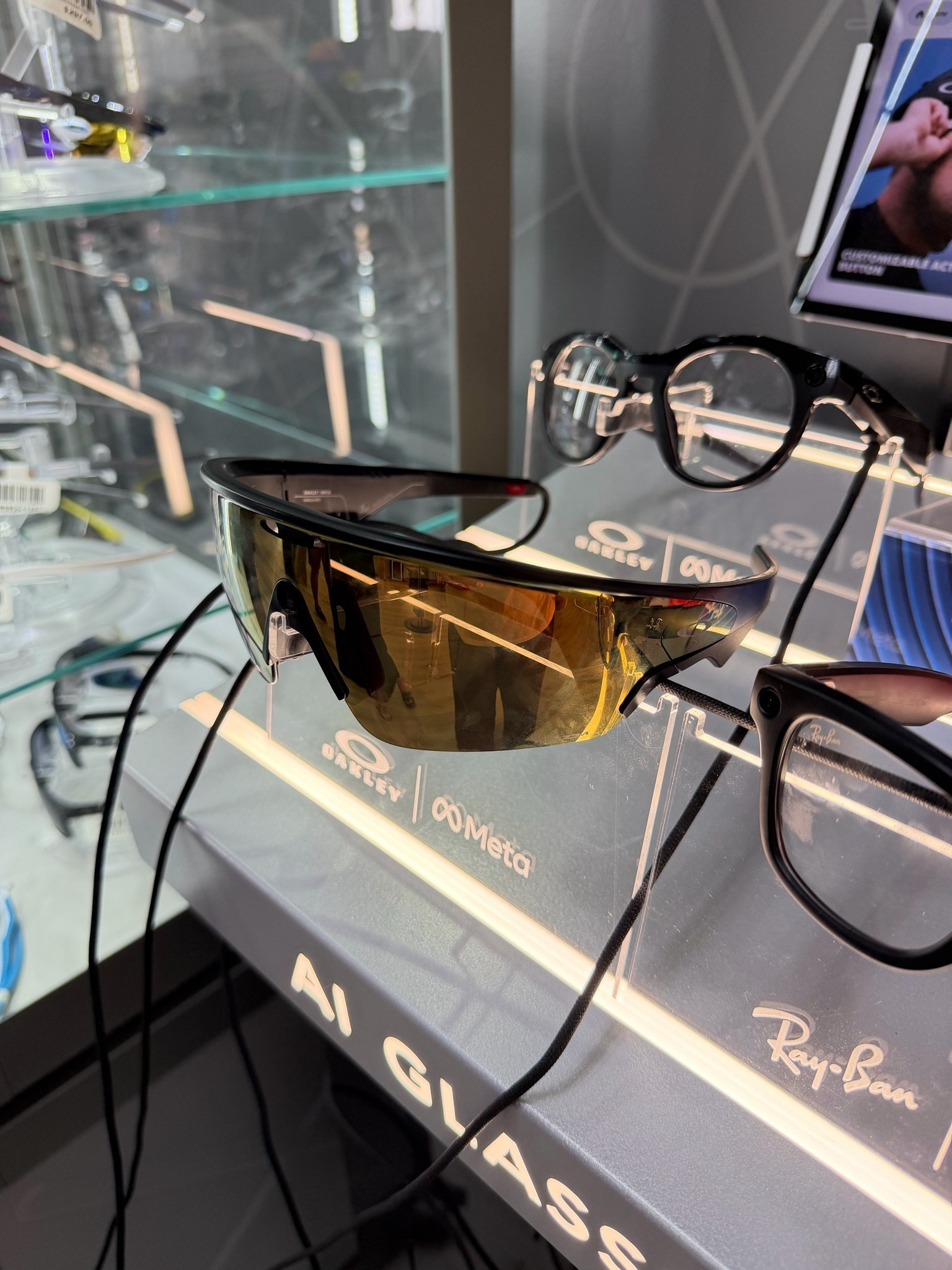 Ultimate Father’s Day gift idea!! Oakley Meta Vanguard

#LTKMens #LTKstorytime #LTKActive