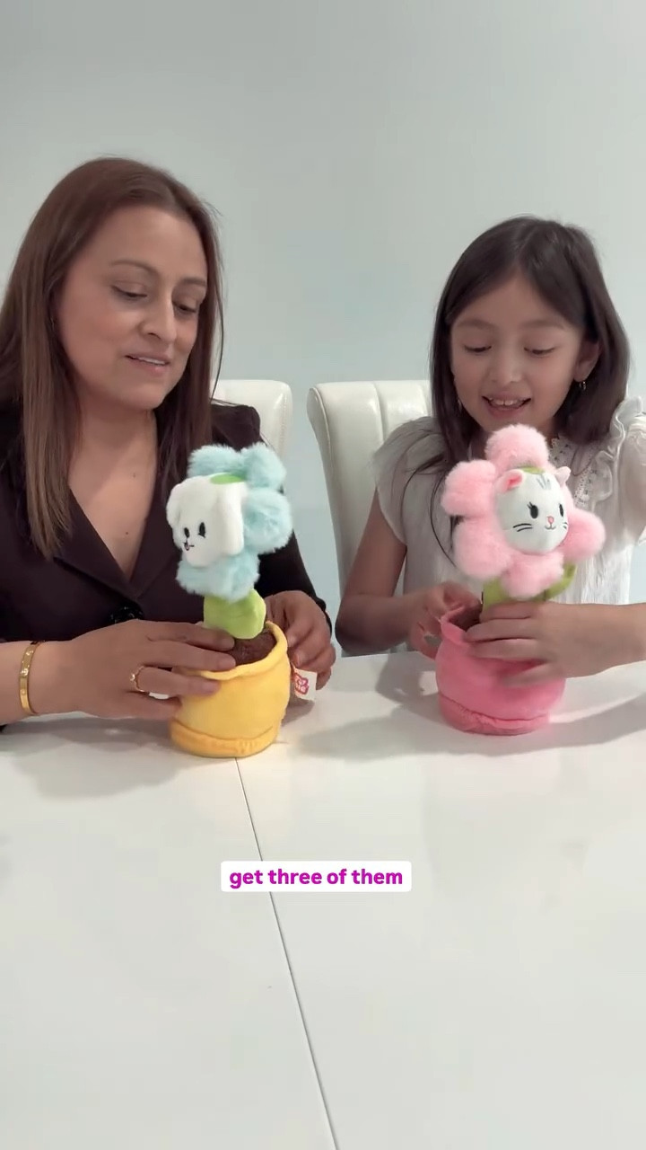 We just found the cutest plushies at @walmart  i love aromie Blooms are cute and soft, and are great to add to your relaxation routine! From @toymonster_international, each one has its own soft, floral-inspired scent!

With a gentle squeeze, i love aromie Blooms release of a visible mist infused with delightful scents like Vanilla, Cherry Blossom, Rose, Lavender, Hibiscus, and Summer Berry, creating an interactive moment that feels like real flower magic!

My daughter loves her’s so much we got 3 of them, so she can add them anywhere, to transform her personal space into misty relaxation! There are 6 Blooms to collect!
Get yours now with the link in my bio.

https://walmrt.us/3Ihi4oF

#ilovearomie
#aromie
#blooms
#walmartfinds