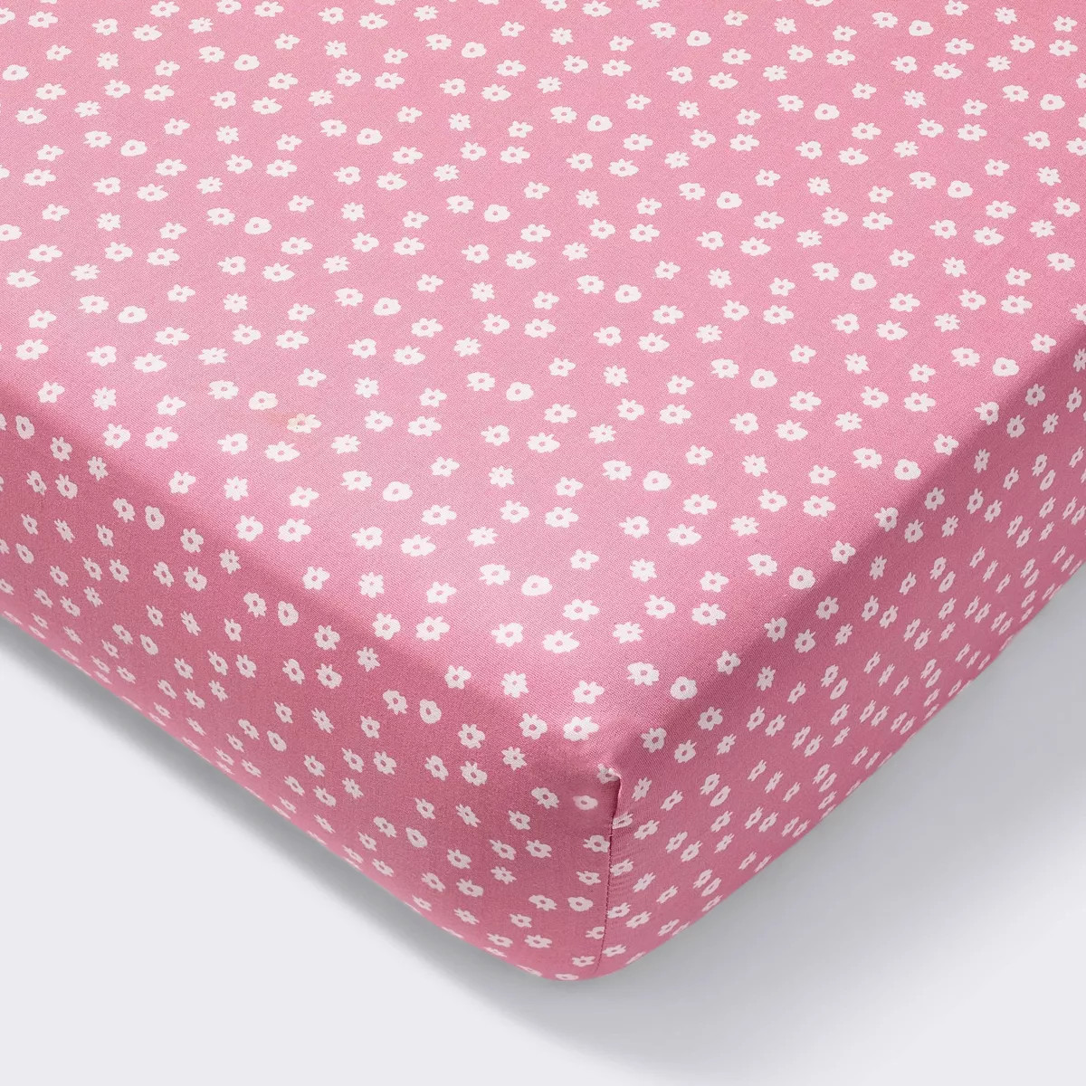 Cotton Fitted Crib Sheet - Ditsy Floral - Cloud Island™ | Target