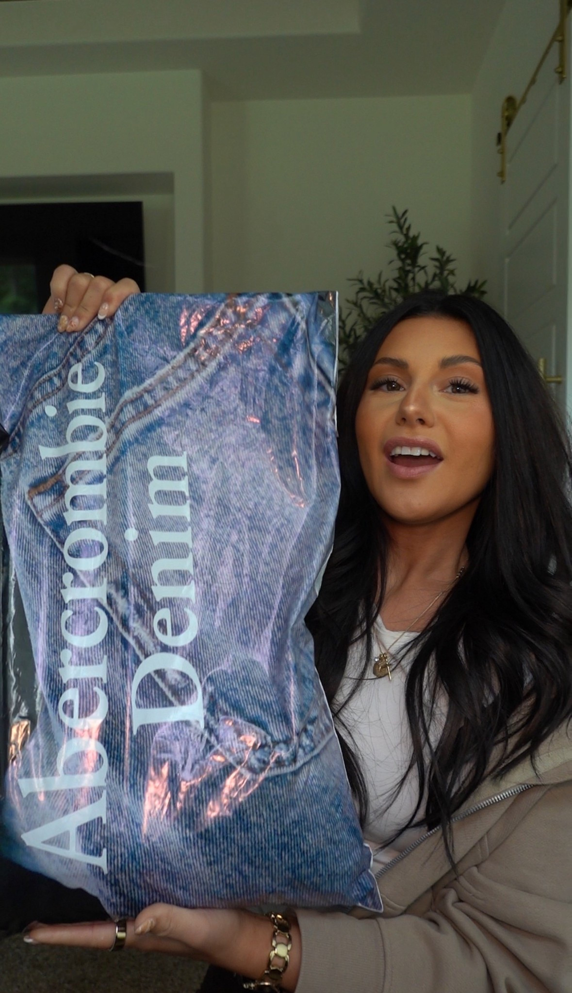 Abercrombie haul 🤎

#LTKStyleTip #LTKSeasonal #LTKFindsUnder100