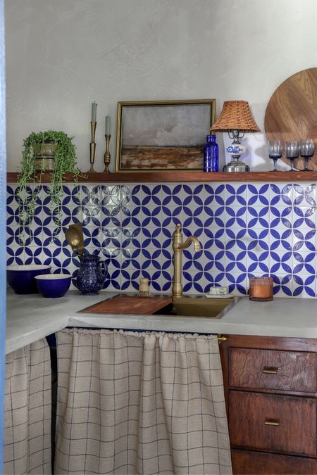 3-day kitchen renovation with hand poured concrete countertops and bold tile. Read about the full makeover on ispydiy.com. 

#kitchenmakeover #concretecountertops #roommakeover

#LTKhome