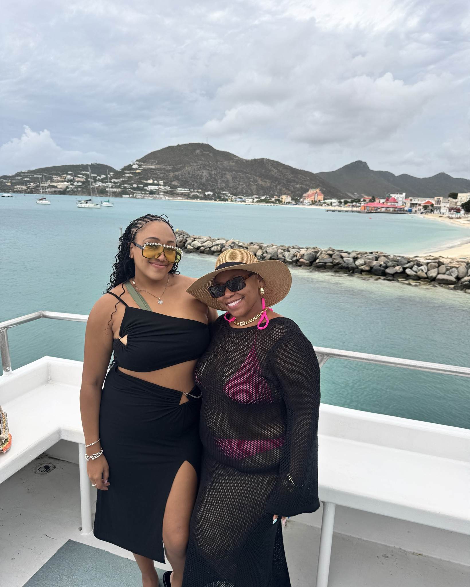 You babes keep asking about this swimsuit and cover up💗✨ here’s the deets !

#LTKSwim #LTKTravel #LTKPlusSize