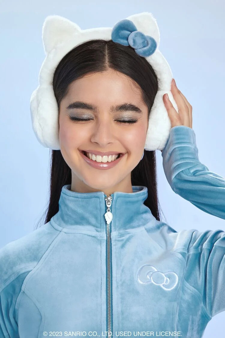 Plush Hello Kitty Earmuffs | Forever 21 | Forever 21 (US)