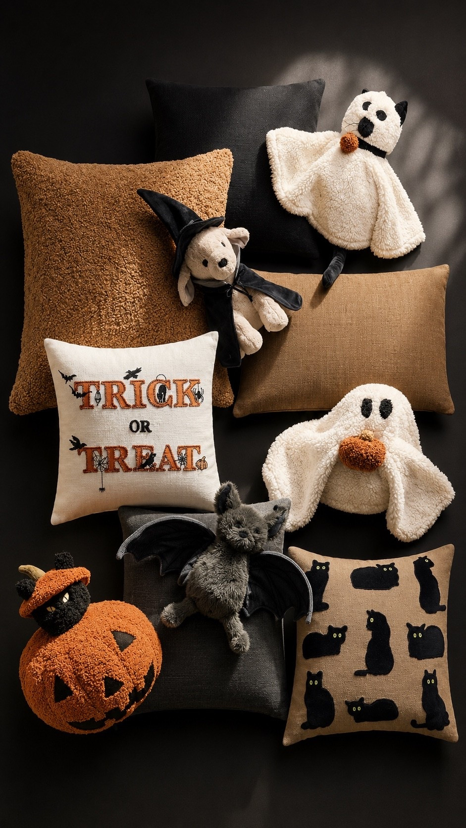Pottery barns viral Halloween pillows! Back in stock🚨🚨

#LTKSeasonal #LTKHome