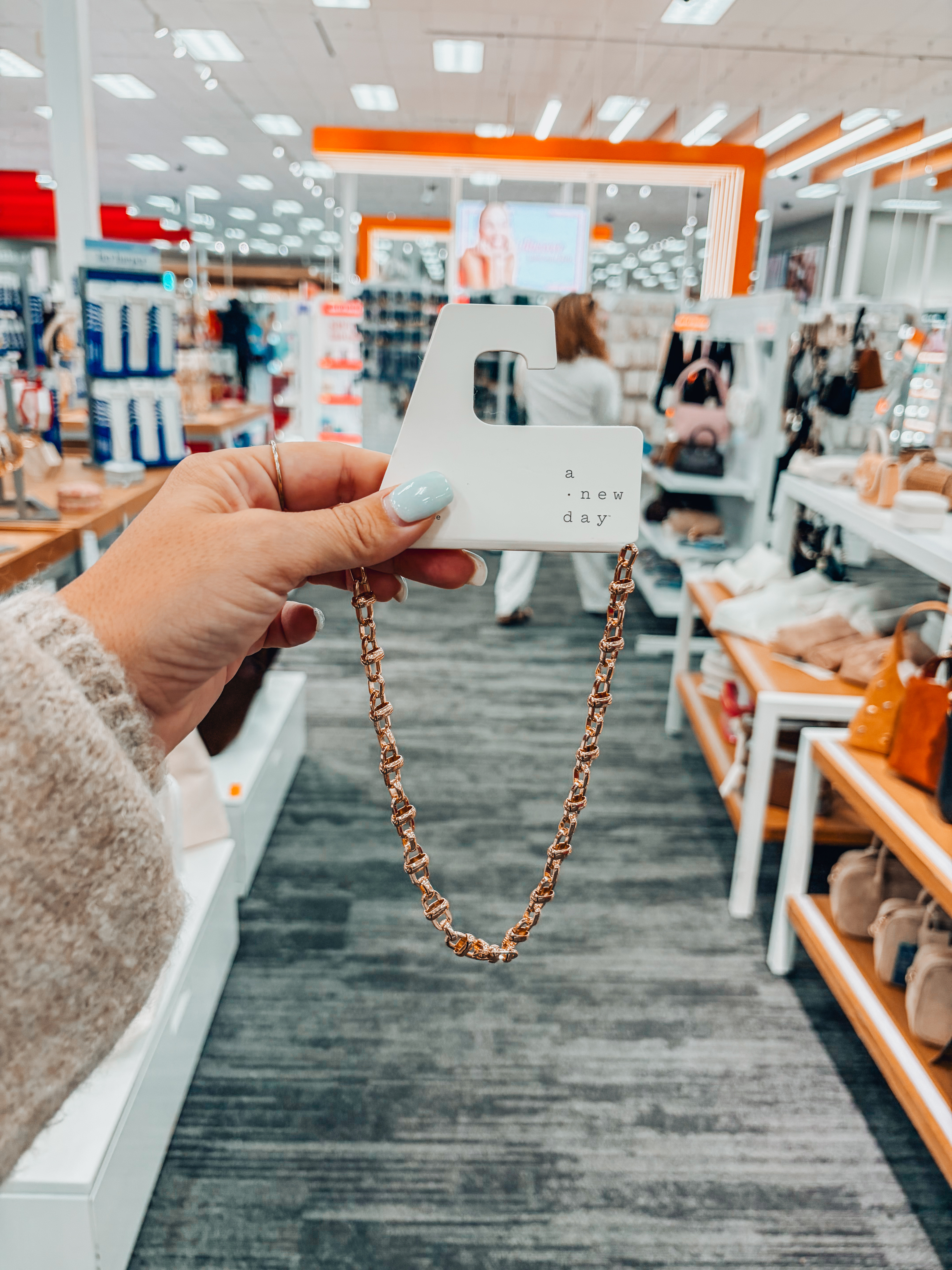 This gold necklace is such a staple ✨ simple, chic, and instantly elevates any outfit — the perfect everyday piece to layer or wear on its own 🤍 

 

#LTKootd #LTKmomlife #LTKSeasonal