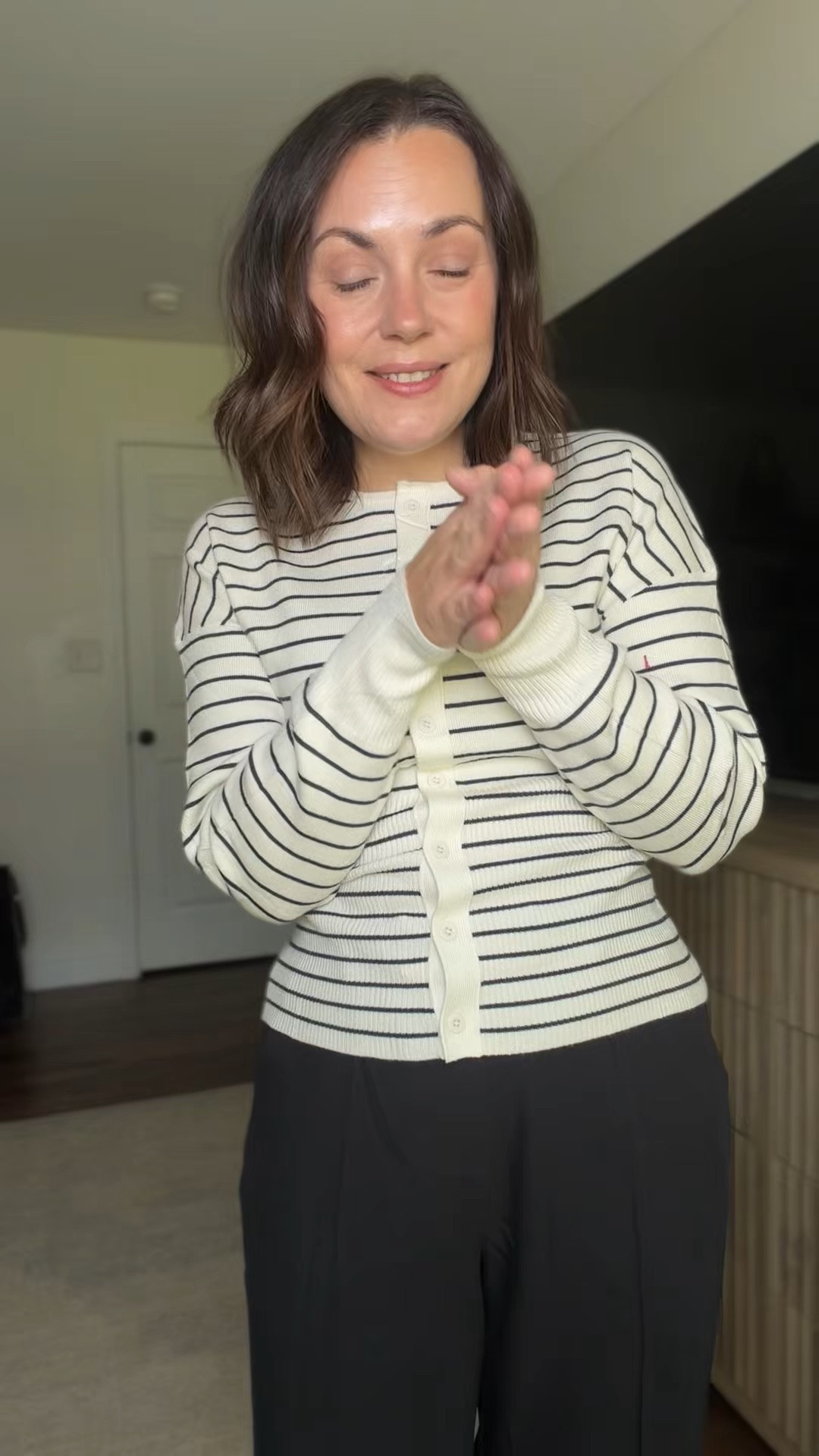 This Amazon top is giving major Aritzia vibes without the Aritzia price tag 🤎 The fitted waist + classic stripes make it look so elevated, and it’s such an easy piece to dress up for work or style casually with denim. Definitely one of those Amazon finds that looks way more expensive than it is! ✨

#amazonfashion #amazonfinds #aritziafinds #falloutfit #workwear #affordablestyle #LTKfinds

#LTKSeasonal #LTKgrwm #LTKootd