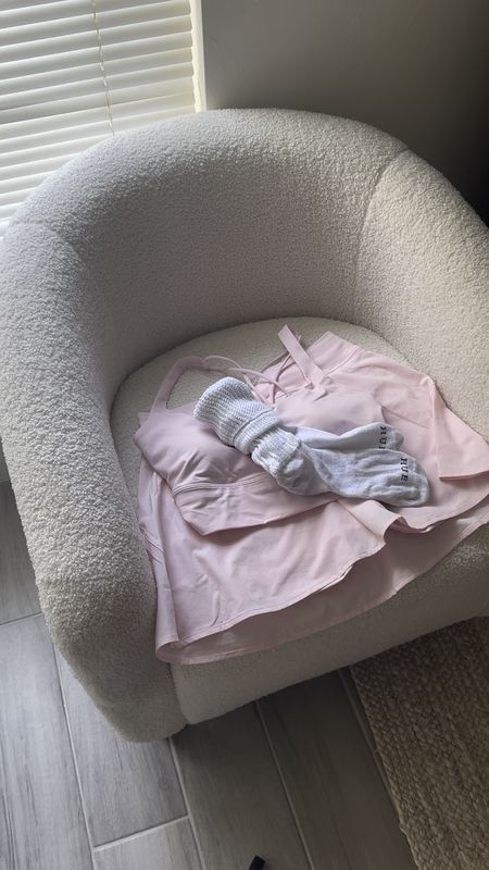 Baby pink lulu set from the other day 

#LTKStyleTip #LTKTravel #LTKFitness