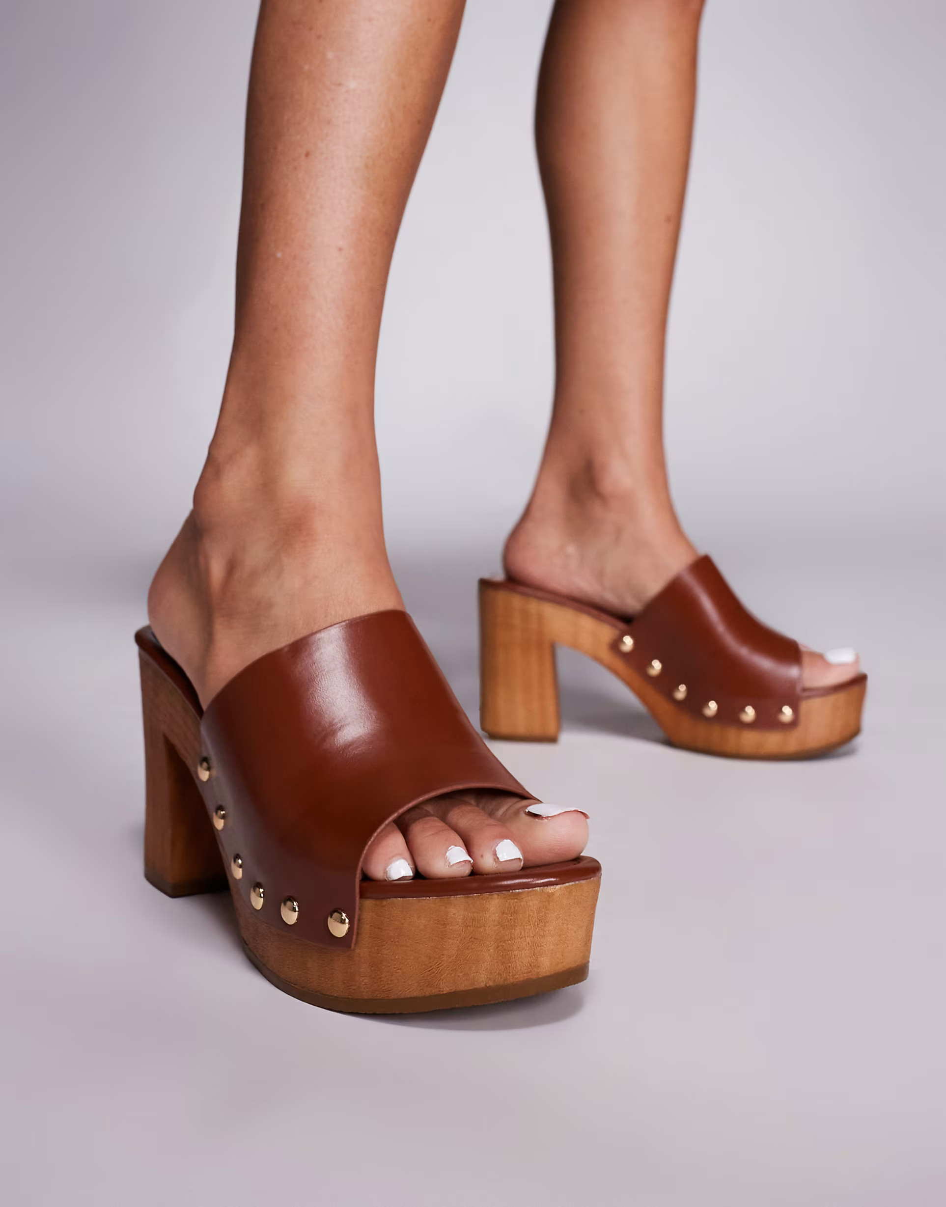 Public Desire Dutchie mule sandals in Tan | ASOS | ASOS (Global)