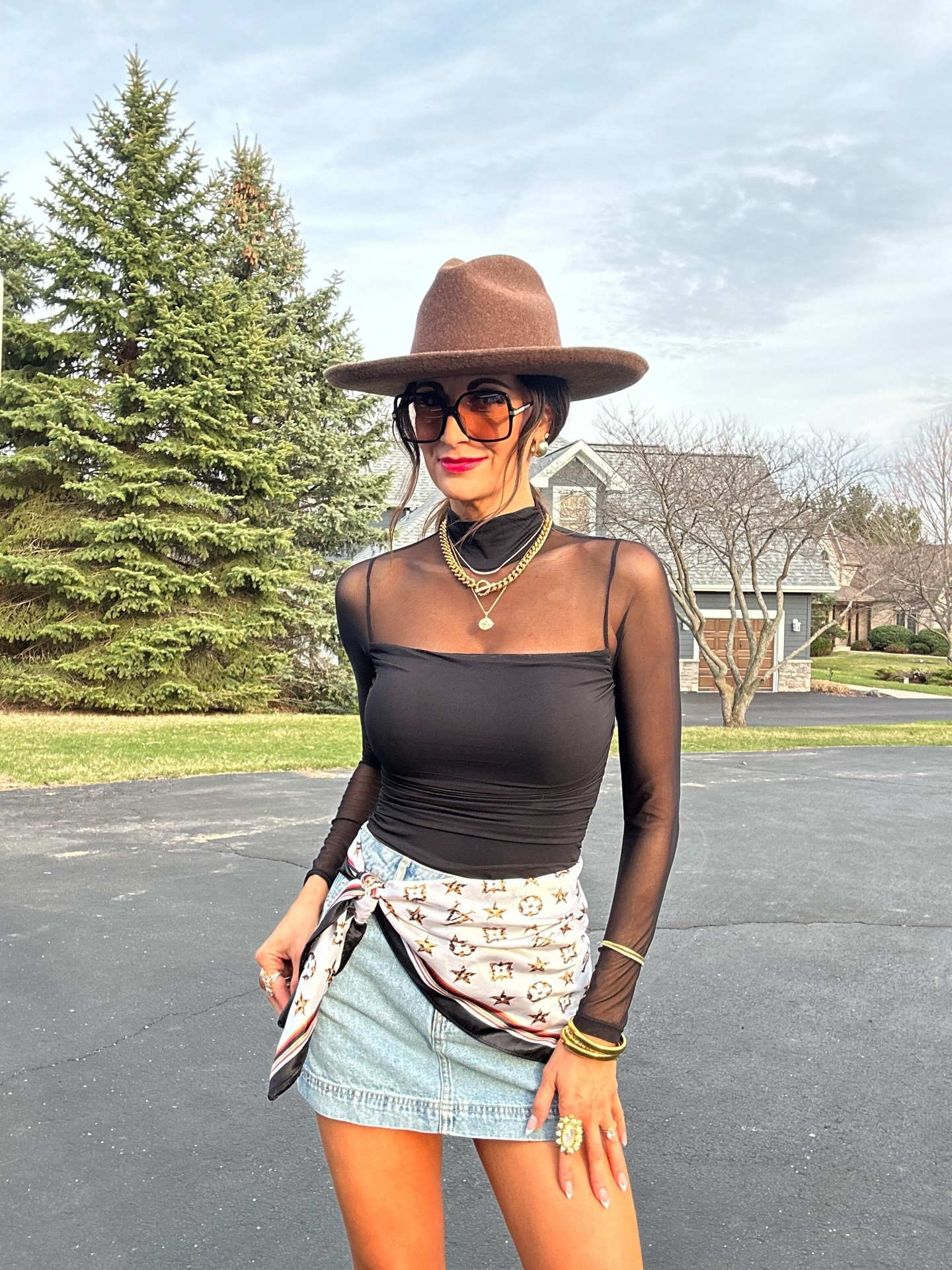 Cowgirl energy, but make it elevated 🖤

Follow my shop @sheriemarie on the @shop.LTK
app to shop this post and get my exclusive app-only content!

Comment Shop for links 

Hat @gigipip #gigipip 
Jewelry @kendrascott #kendrascott 
#cowgirlchic #springstyleinspo #dailystyleideas

#LTKSeasonal #LTKootd #LTKSaleAlert