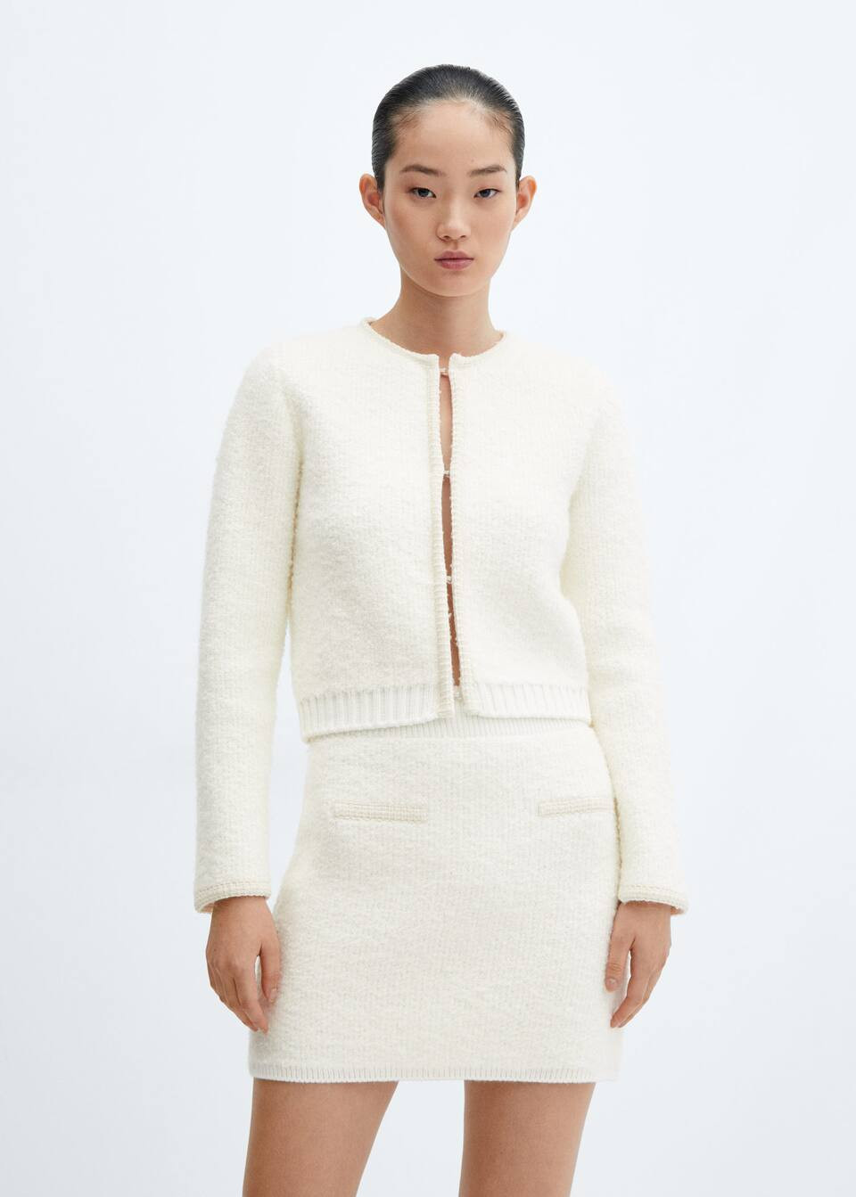 Cardigan mit Kontrastborten | MANGO (DE)