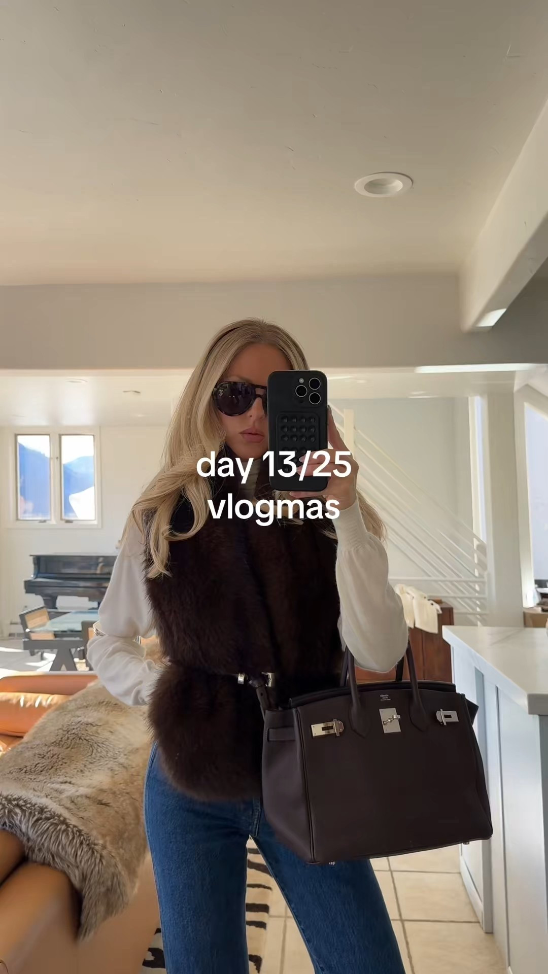 Missed a few days but we’re back & made it to Aspen #vlogmas #ootd #fashiontiktok #vlogmas2025

#LTKGiftGuide #LTKootd #LTKHoliday