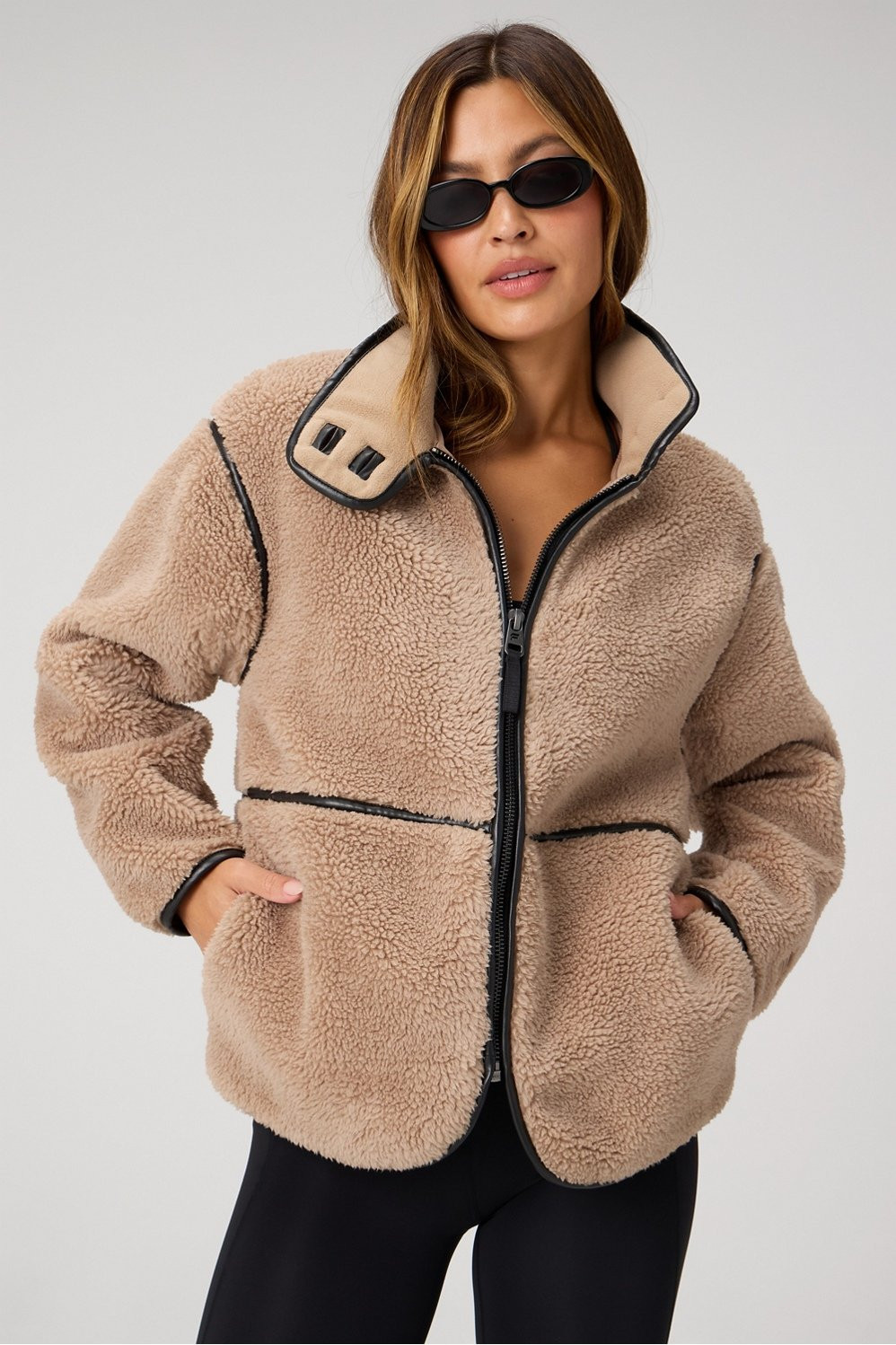 Teddy Mid-Length Jacket | Fabletics