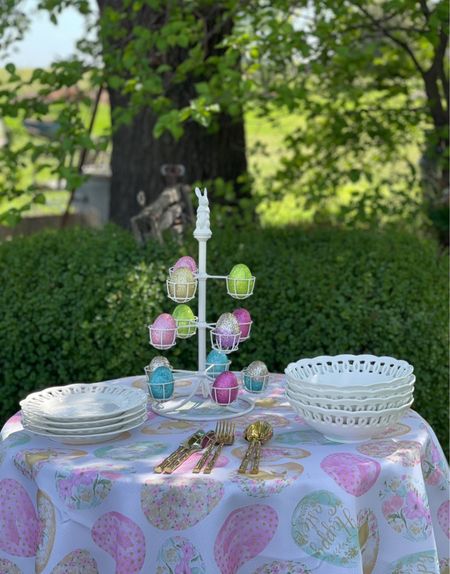 Easter tablescape. Easter centerpiece. Easter table decor. Easter table decor. Gold faux bamboo flatware. 🐣💖

#LTKSeasonal #LTKhome #LTKfindsunder100