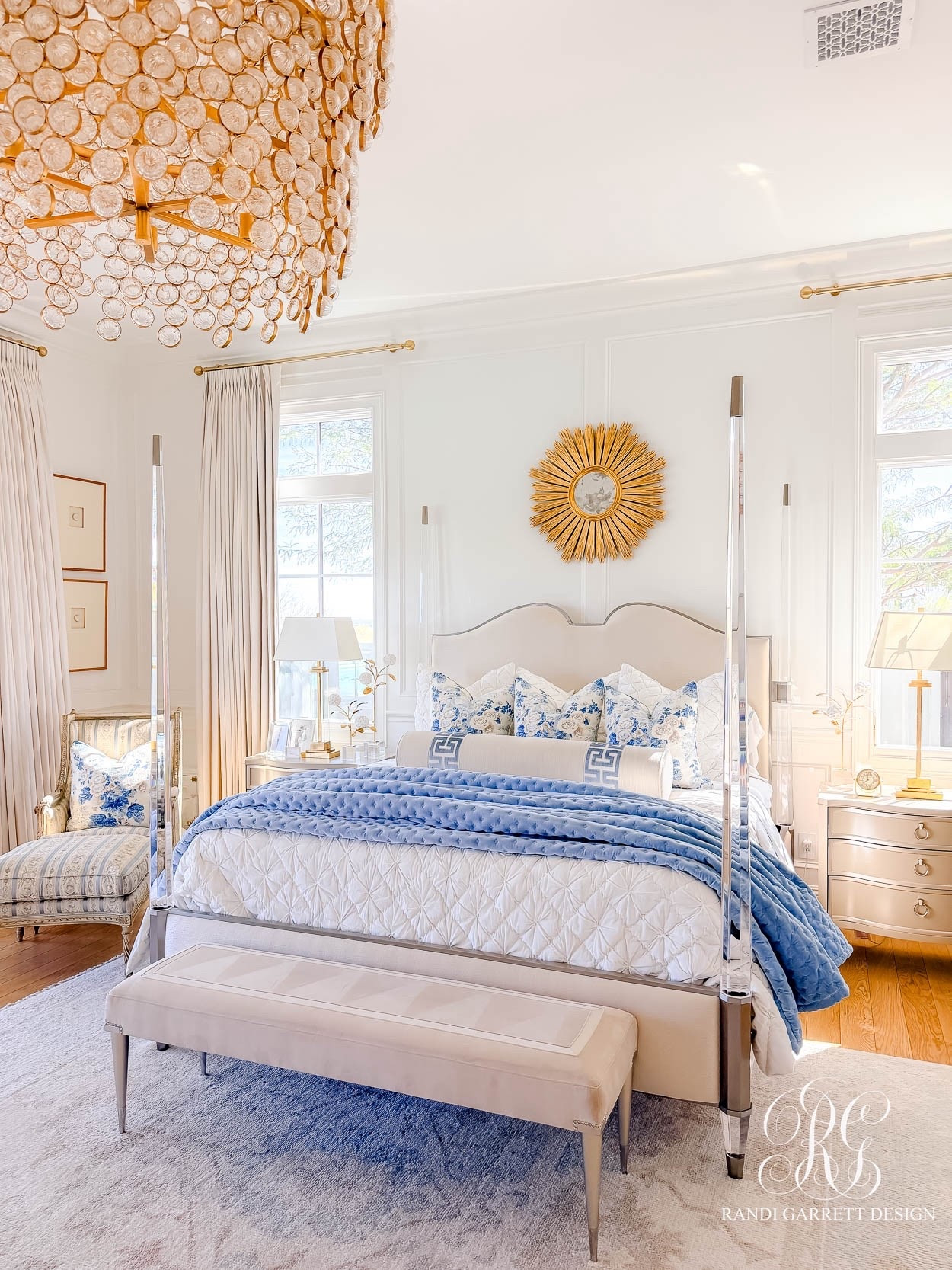 Spring bedroom decor 

#LTKSeasonal #LTKHome