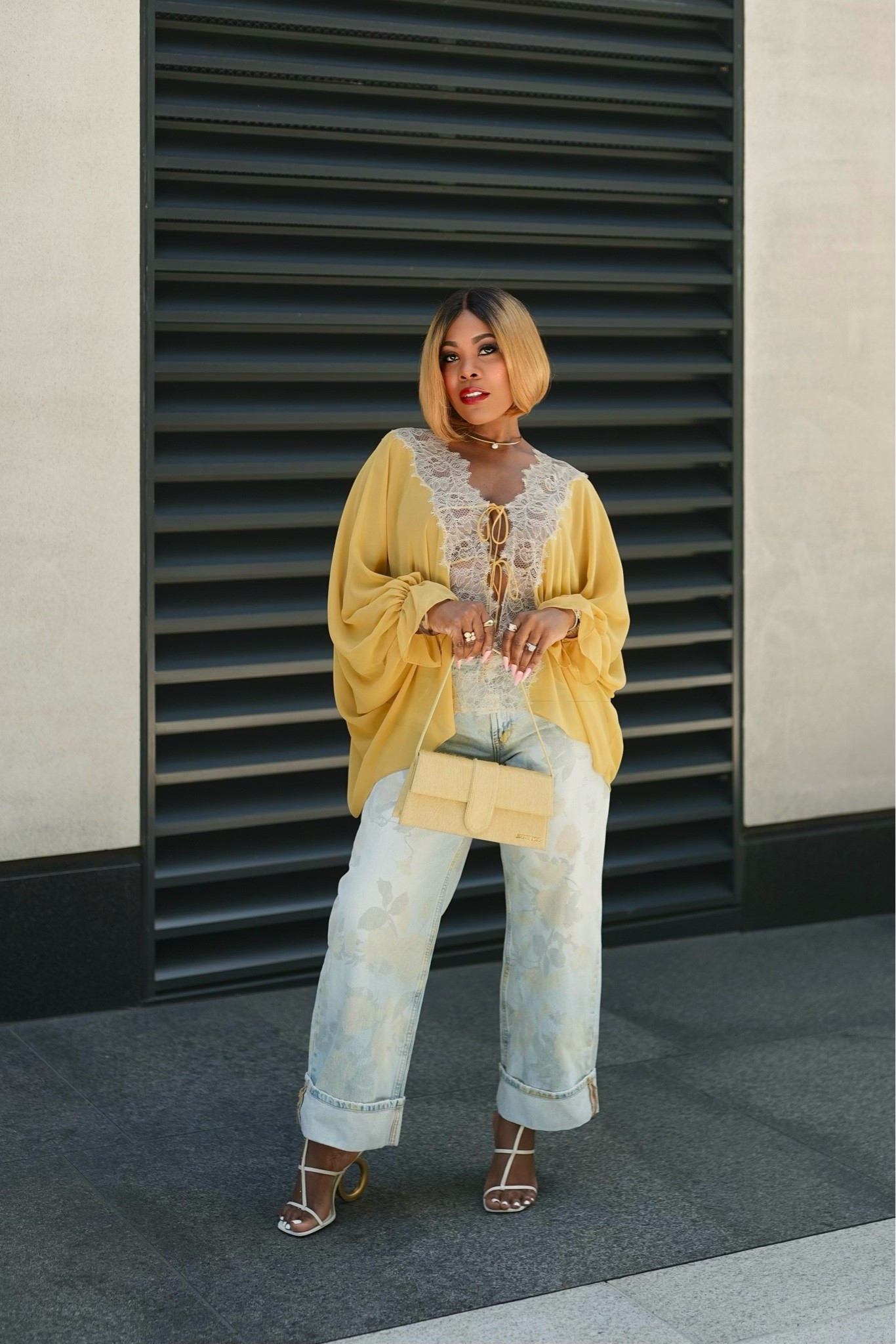 A denim outfit is always a good idea. Loving these jeans from Zara for Fall

#LTKSeasonal #LTKMidsize #LTKootd