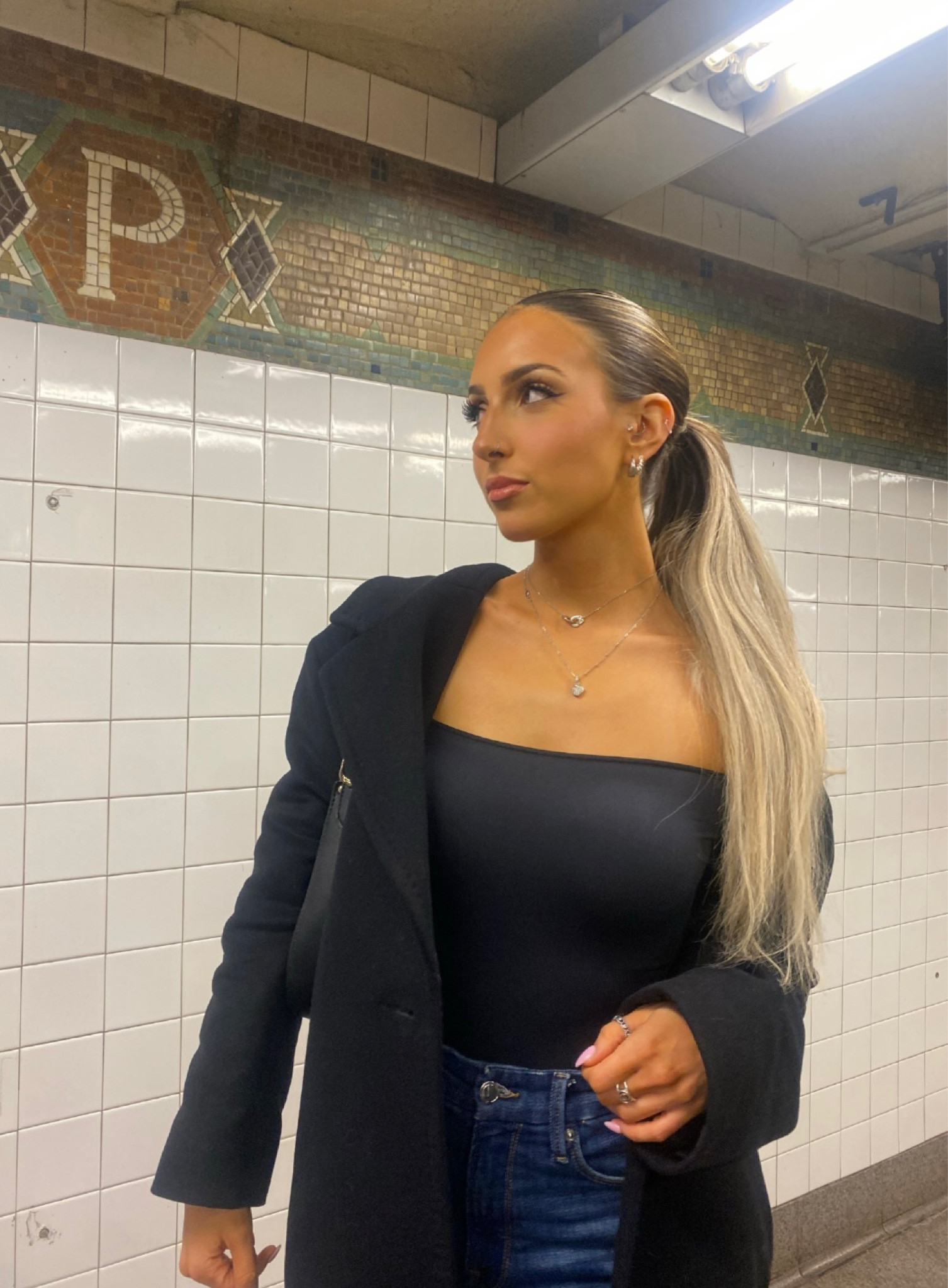 Cute nyc dinner outfit

#LTKstyletip #LTKSeasonal #LTKfindsunder50