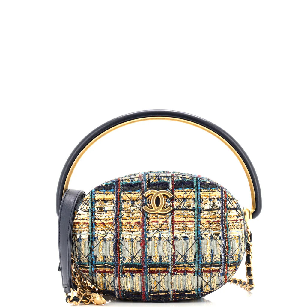 Paris-New York Oval Camera Case Quilted Tweed Small | Rebag