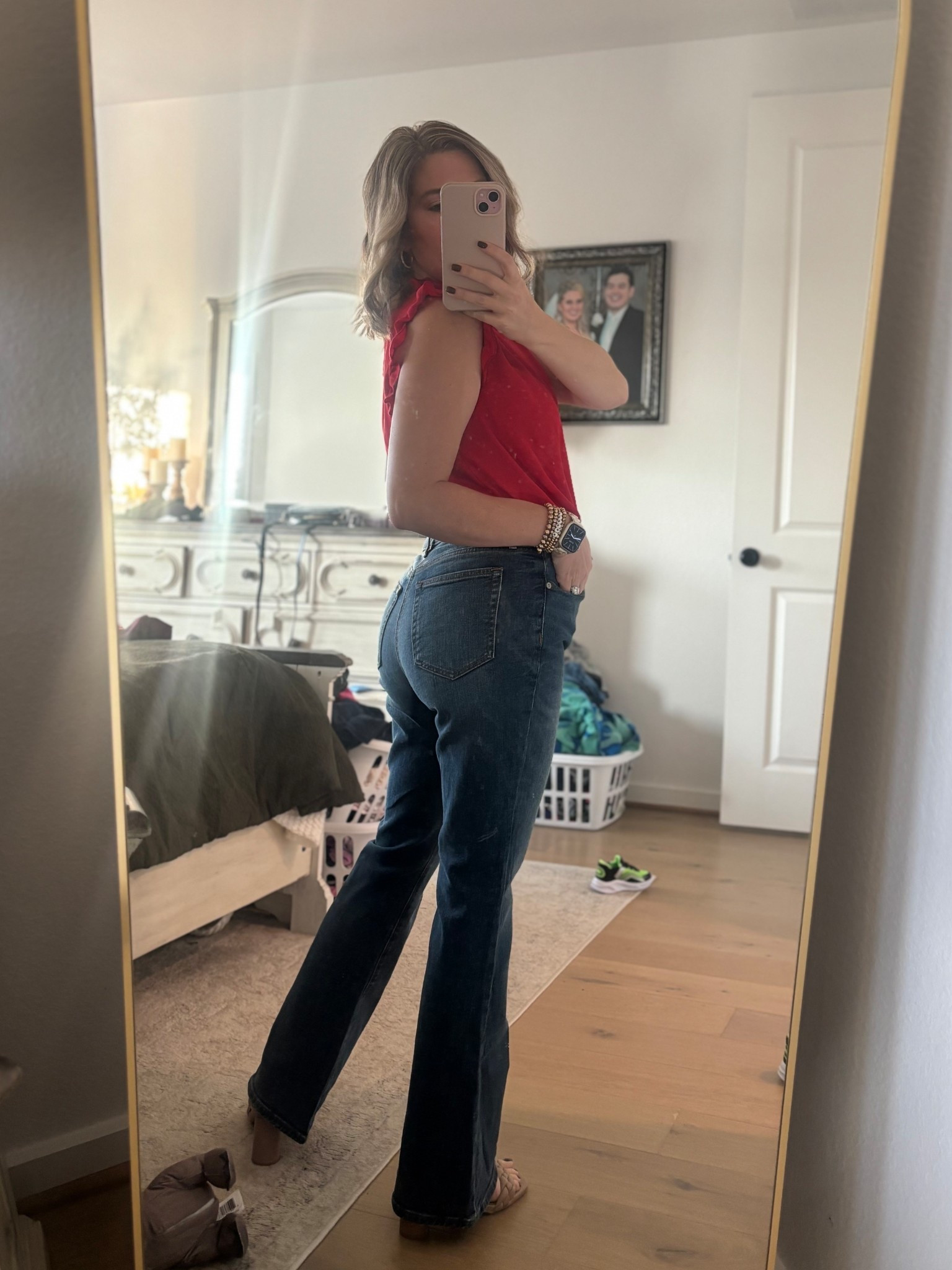 Um these jeans 

#LTKFindsUnder100 #LTKStyleTip #LTKPetite