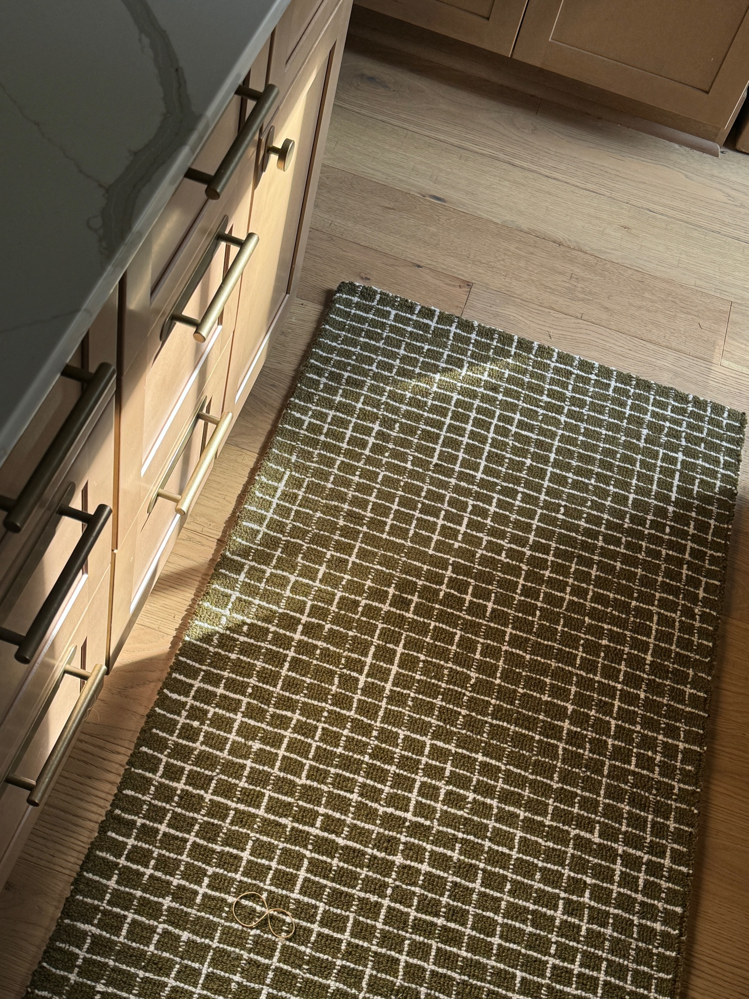 Major MDW Sale over at Rugs USA!! Extra 25% off EVERYTHING with code MDW25!! 

#LTKSaleAlert