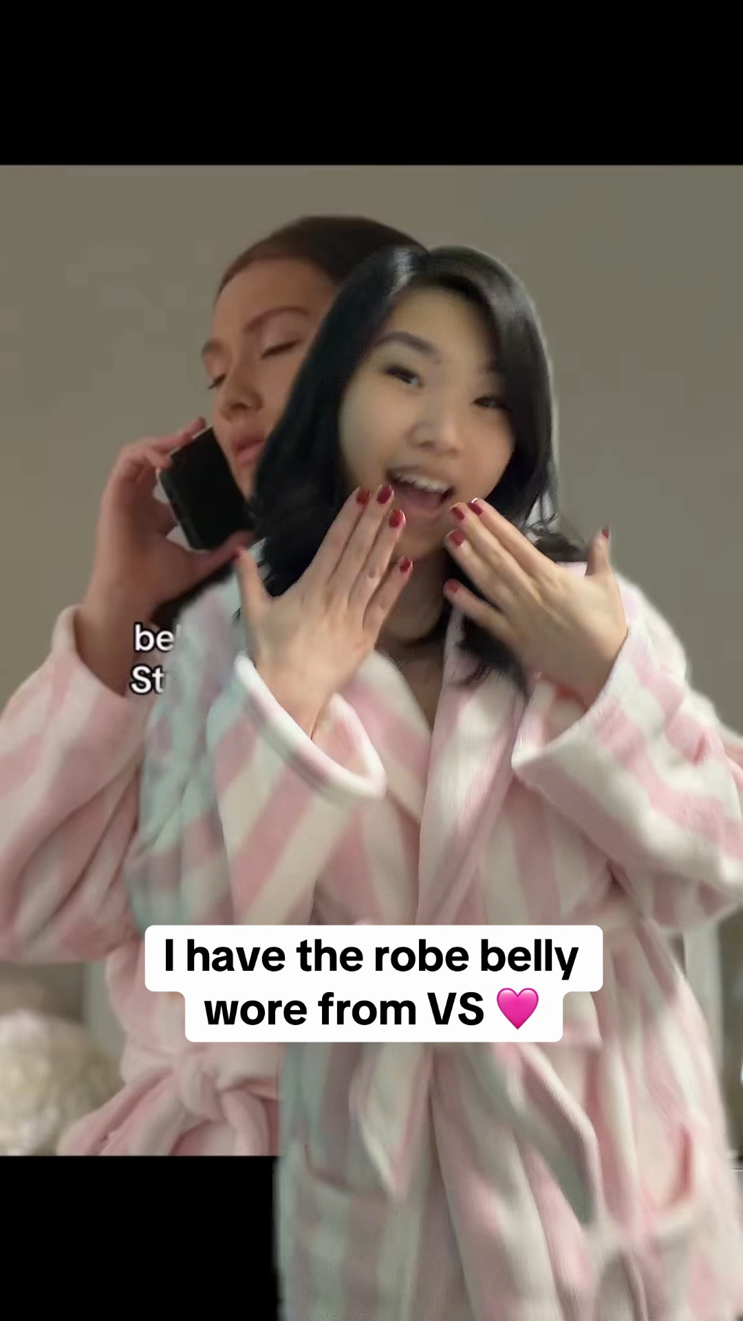 belly from tsitp Victoria’s Secret robe 

#LTKwinter #LTKsale #LTKgiftguide