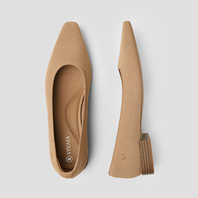 Pointed-Toe Everyday Flats | VIVAIA