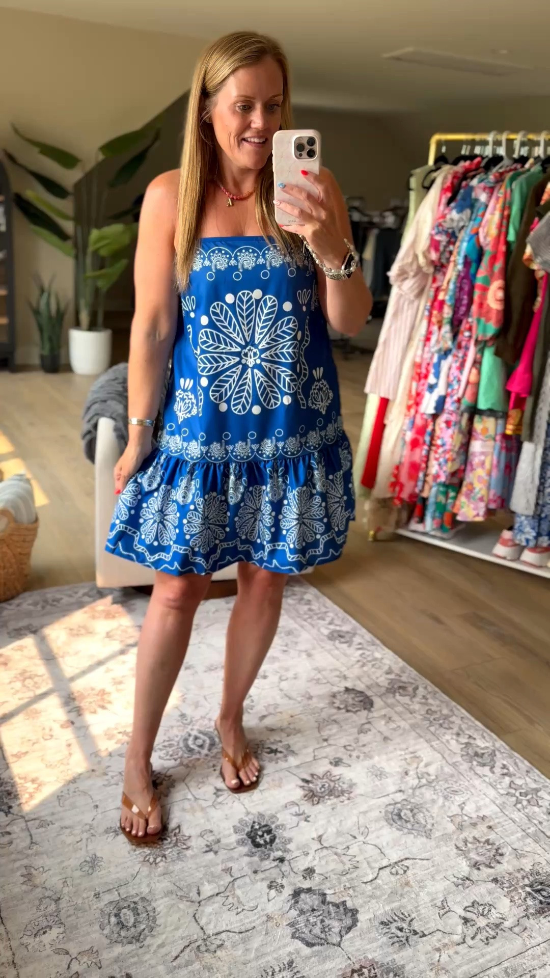 Amazon 
Amazon find 
Amazon dress 
Vacation dress
Vacation finds