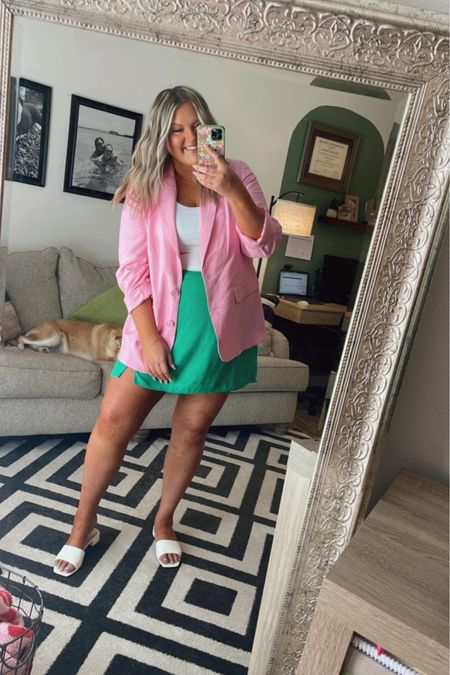 Lucky charms brunch!
Blazer: XXL
Bodysuit: XL
skirt: XXL

#LTKplussize #LTKstyletip #LTKbeauty