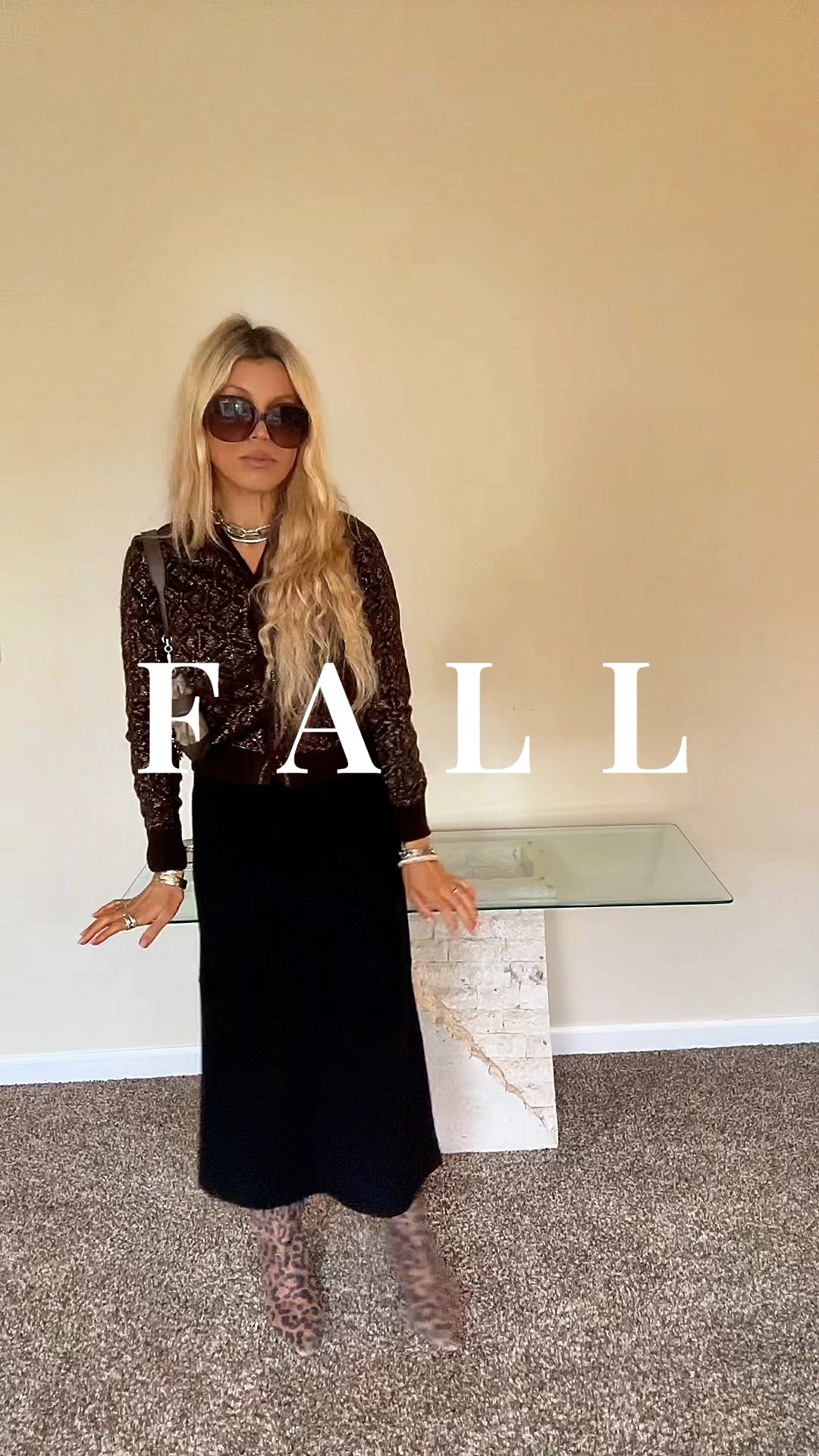 Falling in love with fashion.

#LTKSeasonal #LTKSaleAlert #LTKShoeCrush