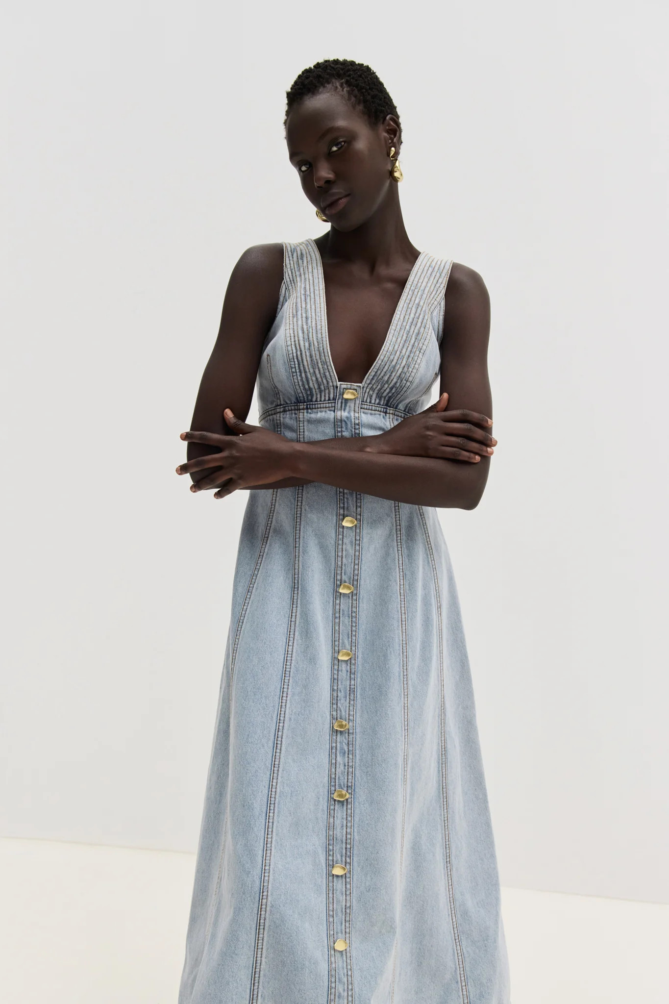 Coast Denim Midi Dress
  
    $370.00
    $475.00
  
      
      Buy now from USD $92.50 per for... | aje. (US, UK, Europe, ROW)